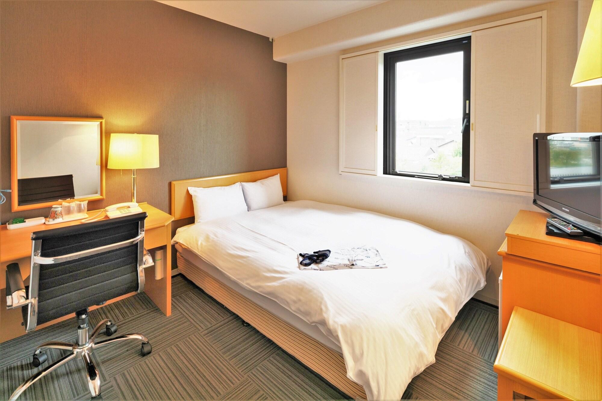 CENTRAL HOTEL IMARI by null