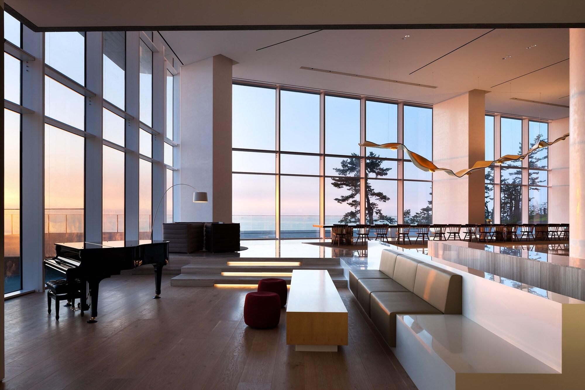 SEAMARQ Hotel by null