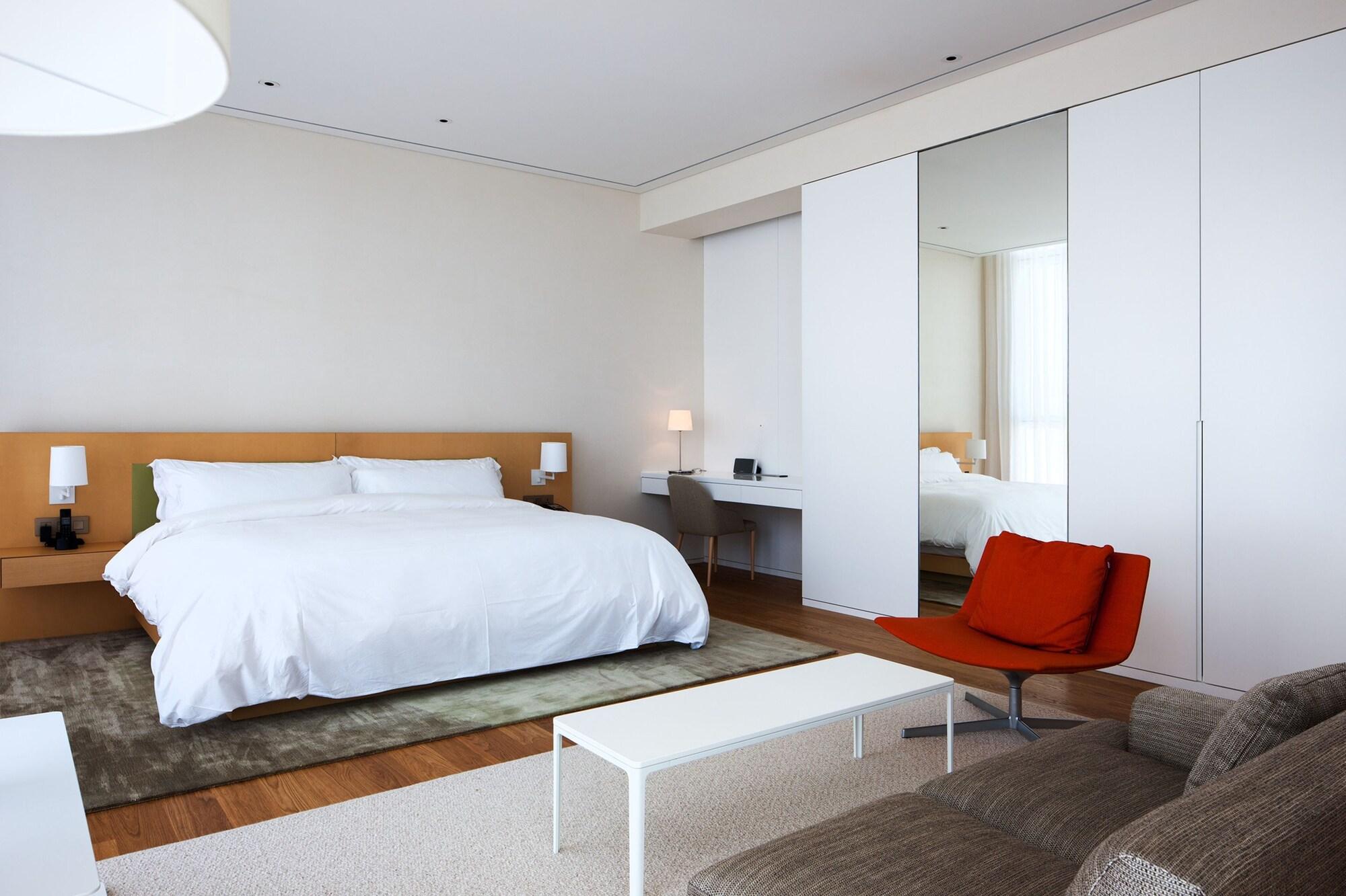 SEAMARQ Hotel by null