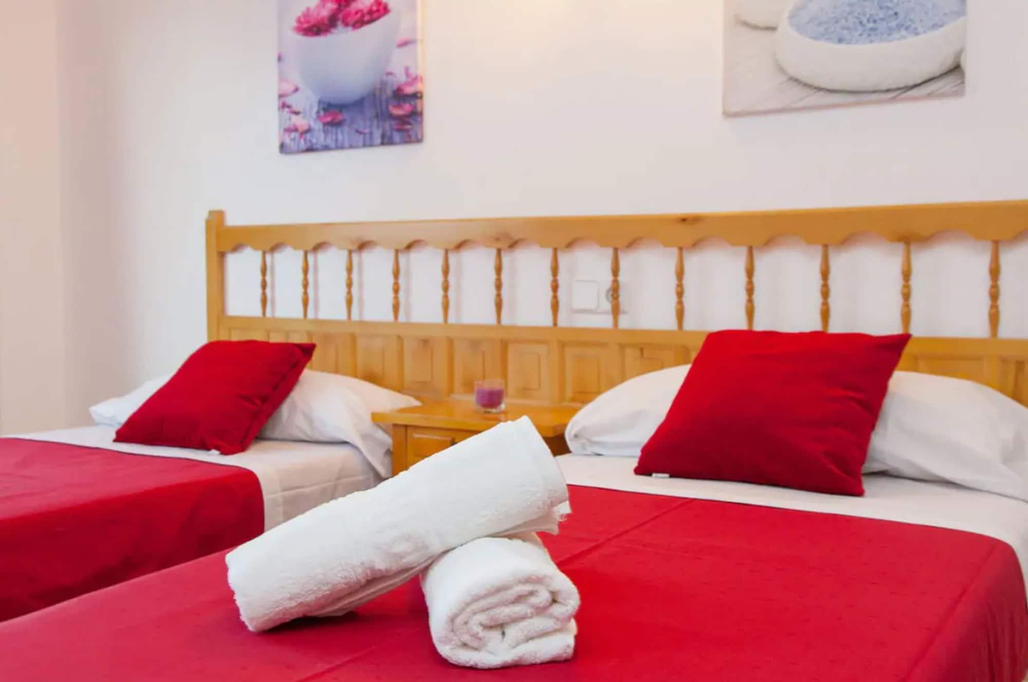 Apartamentos Puet by null