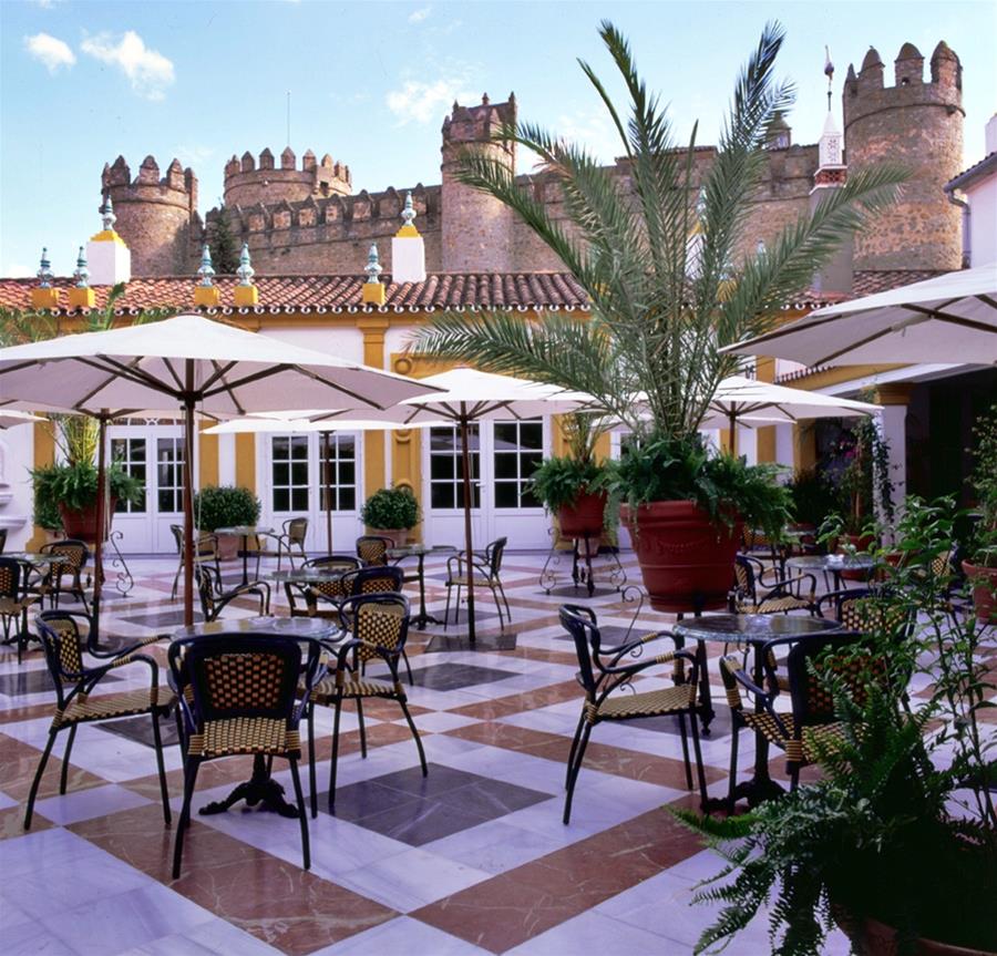 Hotel Domus Selecta Huerta Honda (Zafra) desde 500€ - Rumbo