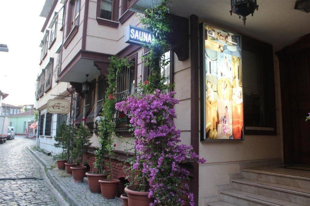 Aruna Hotel - фото