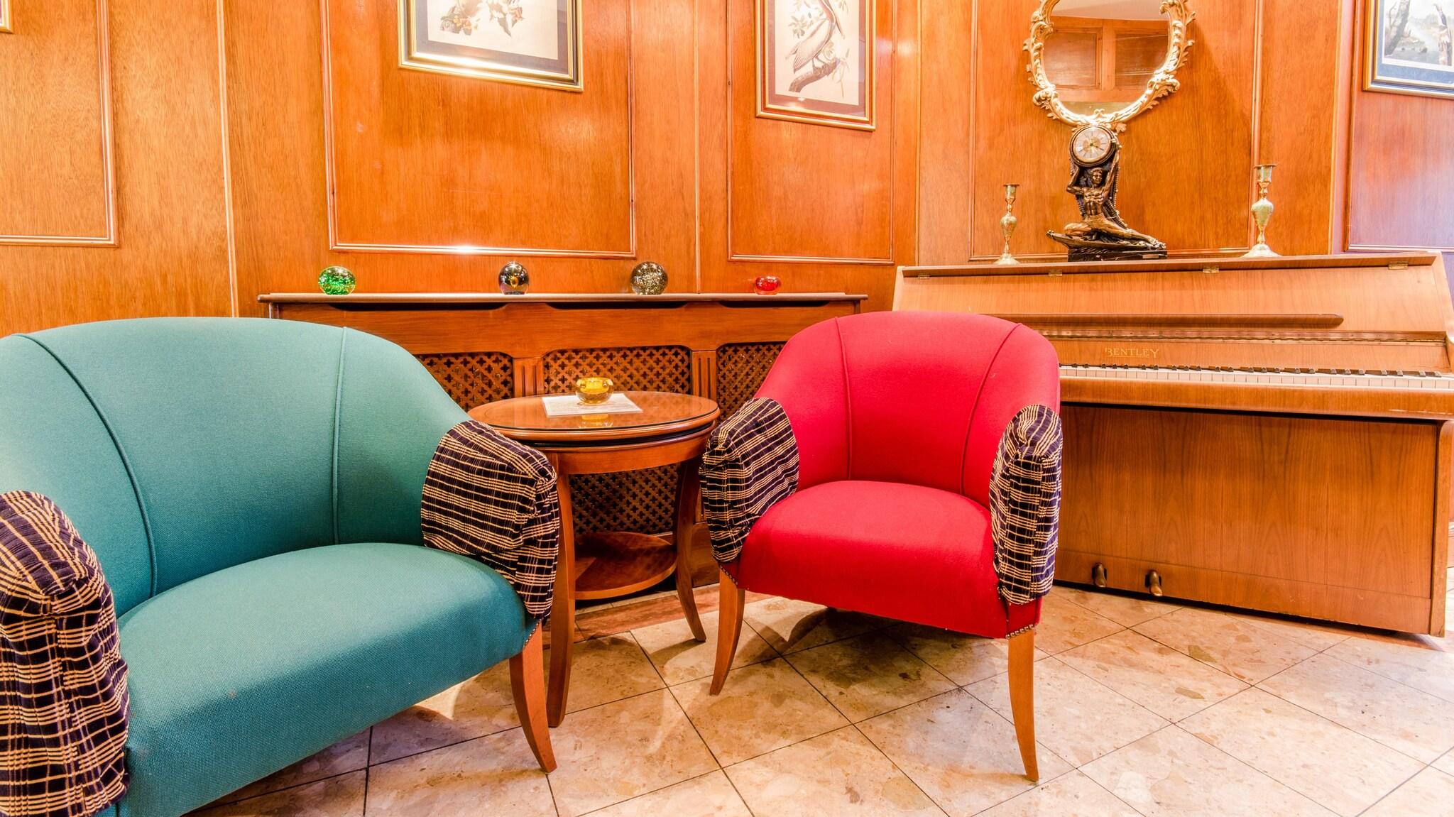 Hotel La Place by null