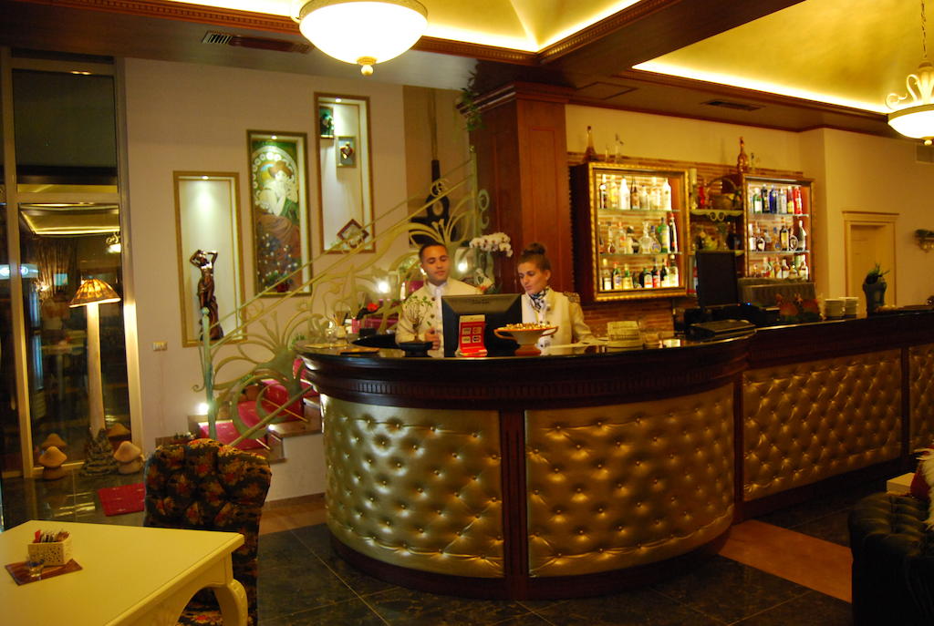 2 Kitarrat - nuotrauka