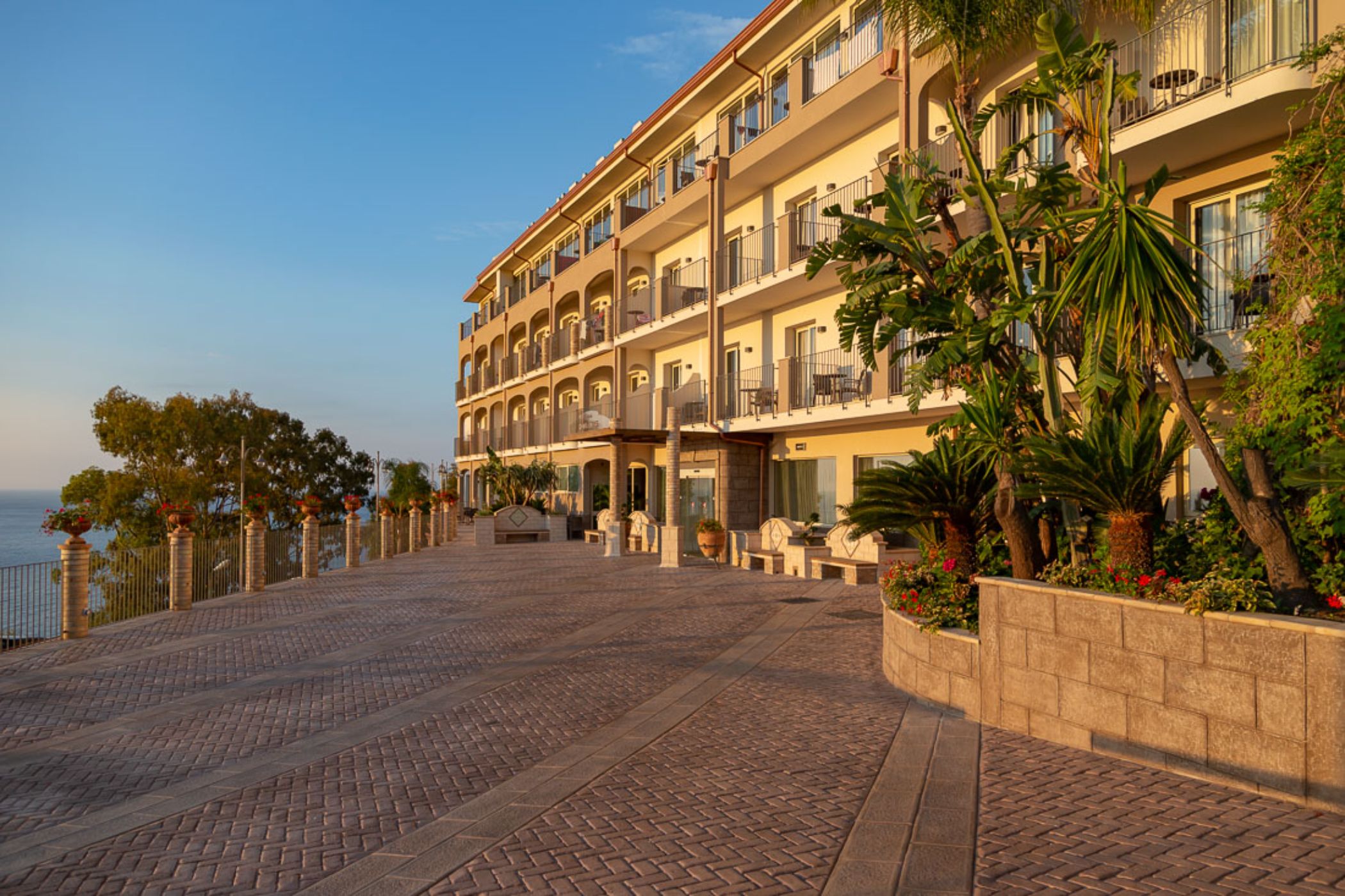 Hotel Antares image