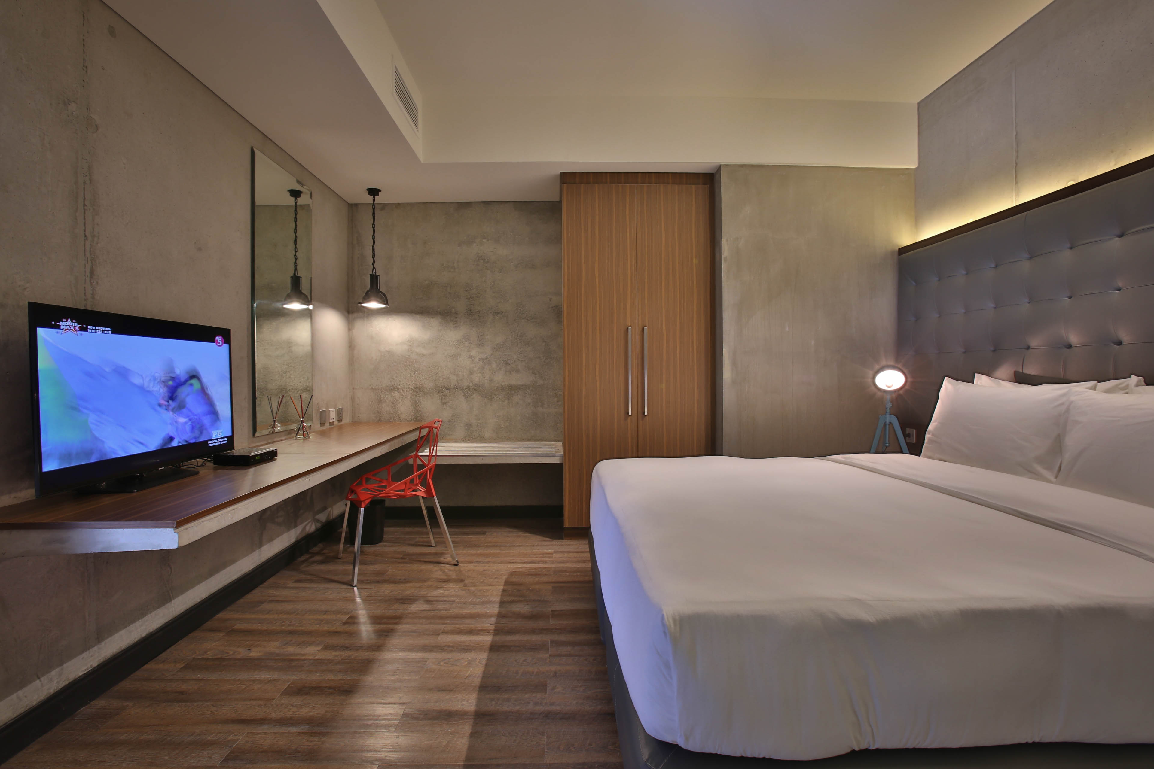 The B Hotel Quezon City by null