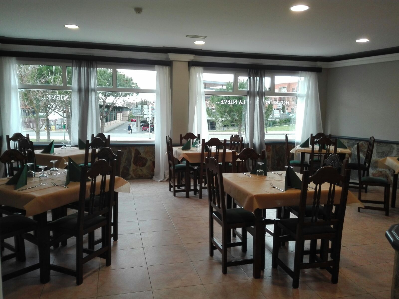 HOTEL POZO DE LA NIEVE