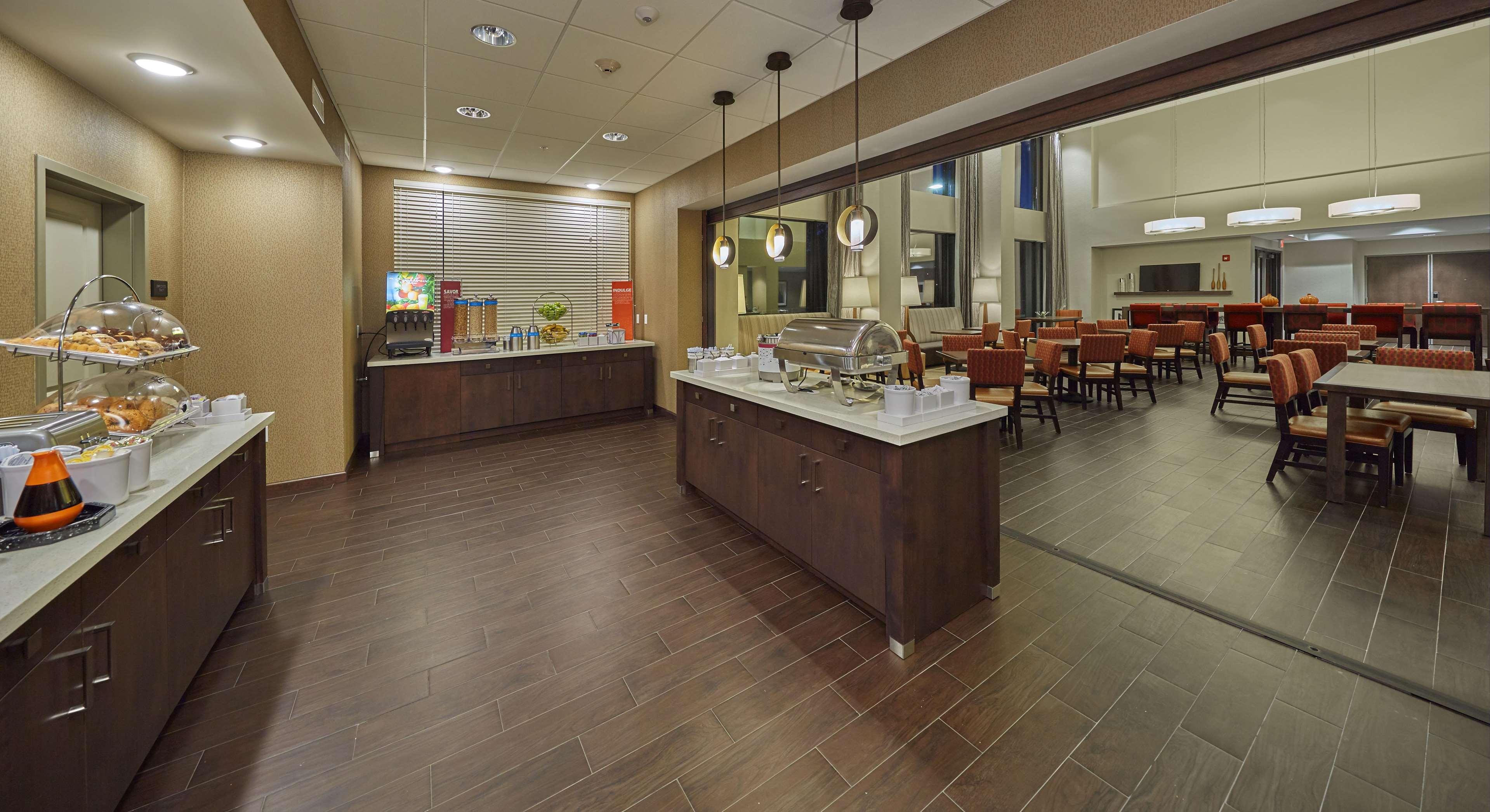 Hampton Inn and Suites Hood River, OR