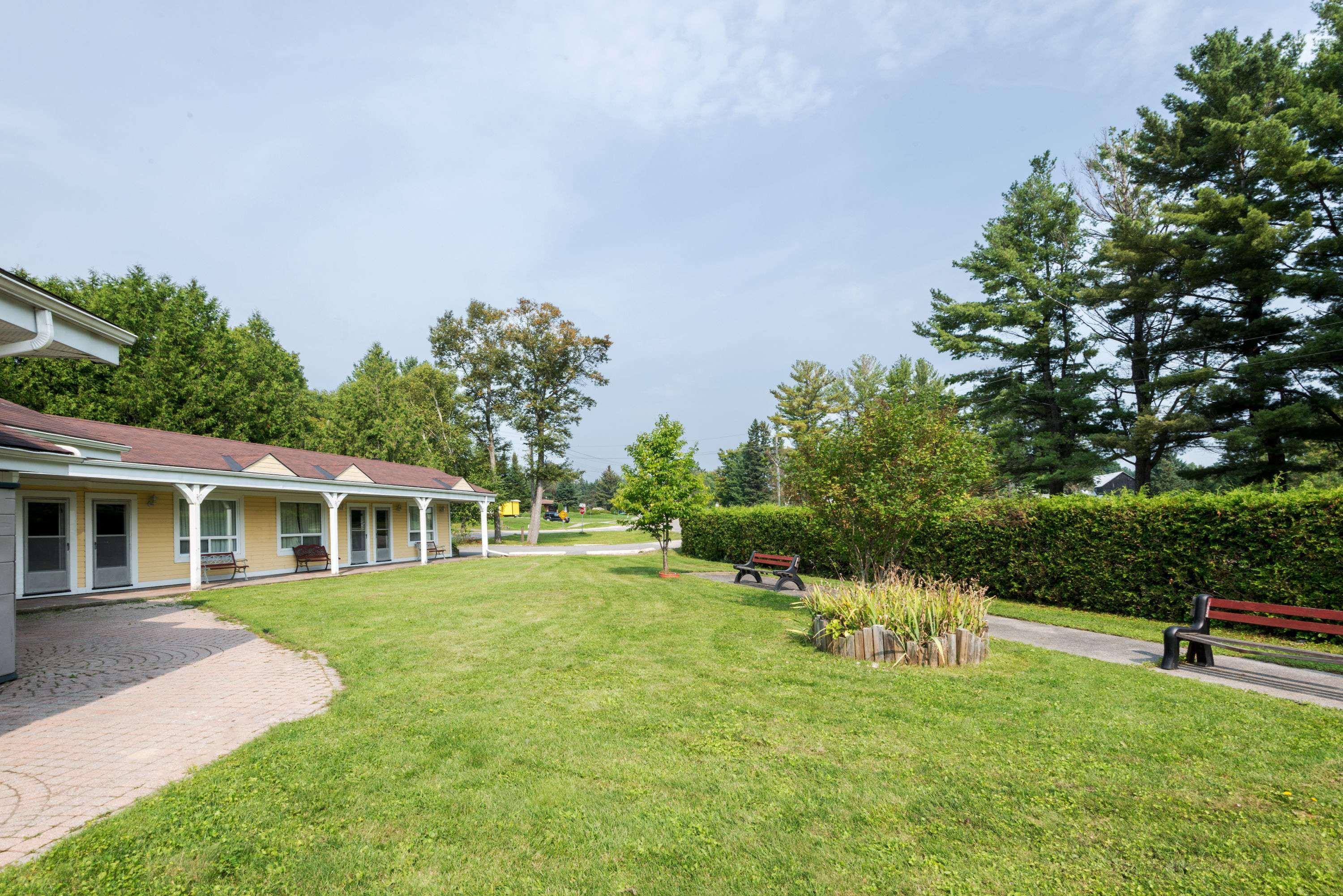 Knights Inn Bracebridge