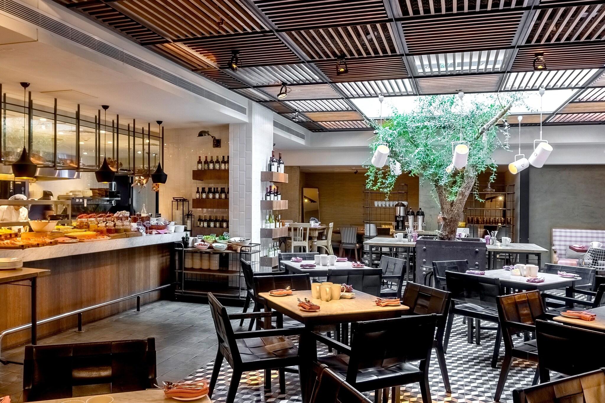 Hyatt Centric Montevideo by null