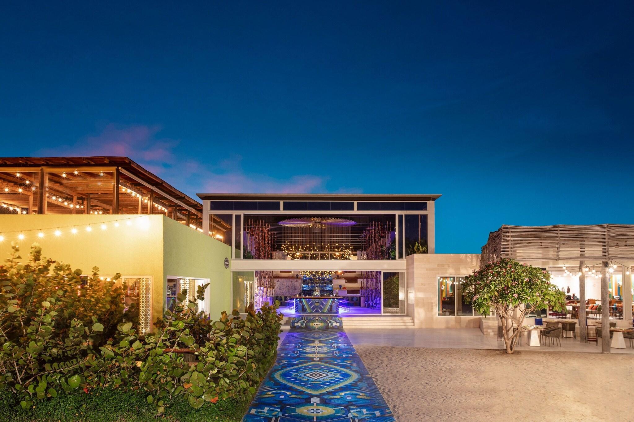 W Punta de Mita by null