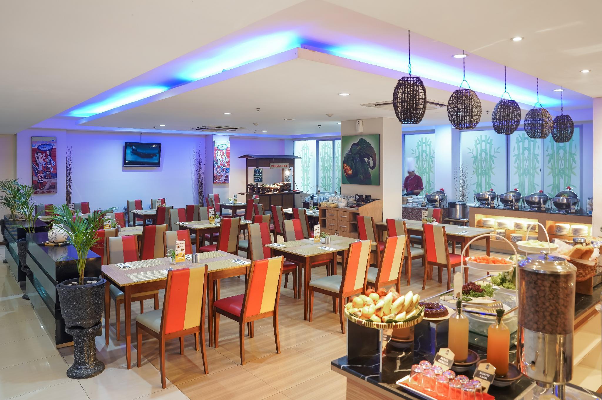 Atrium Premiere Hotel