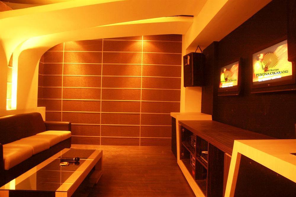 Collection O Cikarang Near Pollux Mall