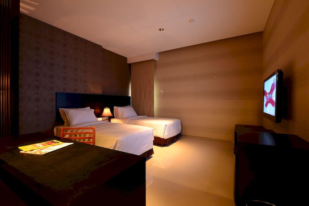 Emilia Hotel By Amazing - Palembang