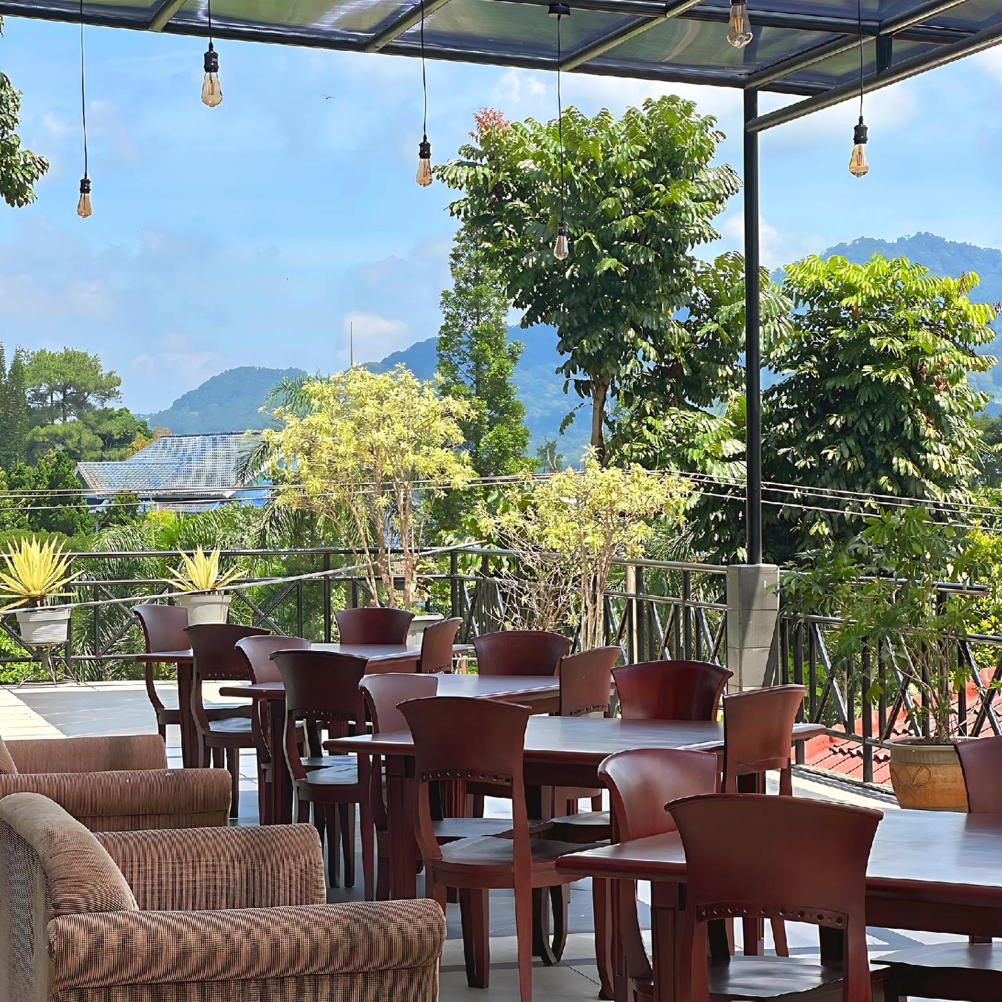 Parama Hotel