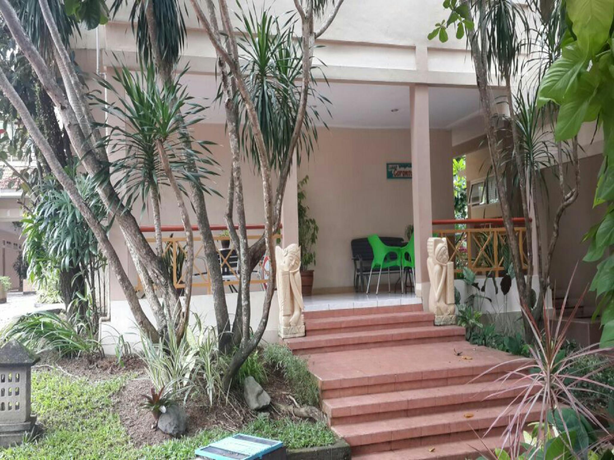 Sulawesi Hotel Jember