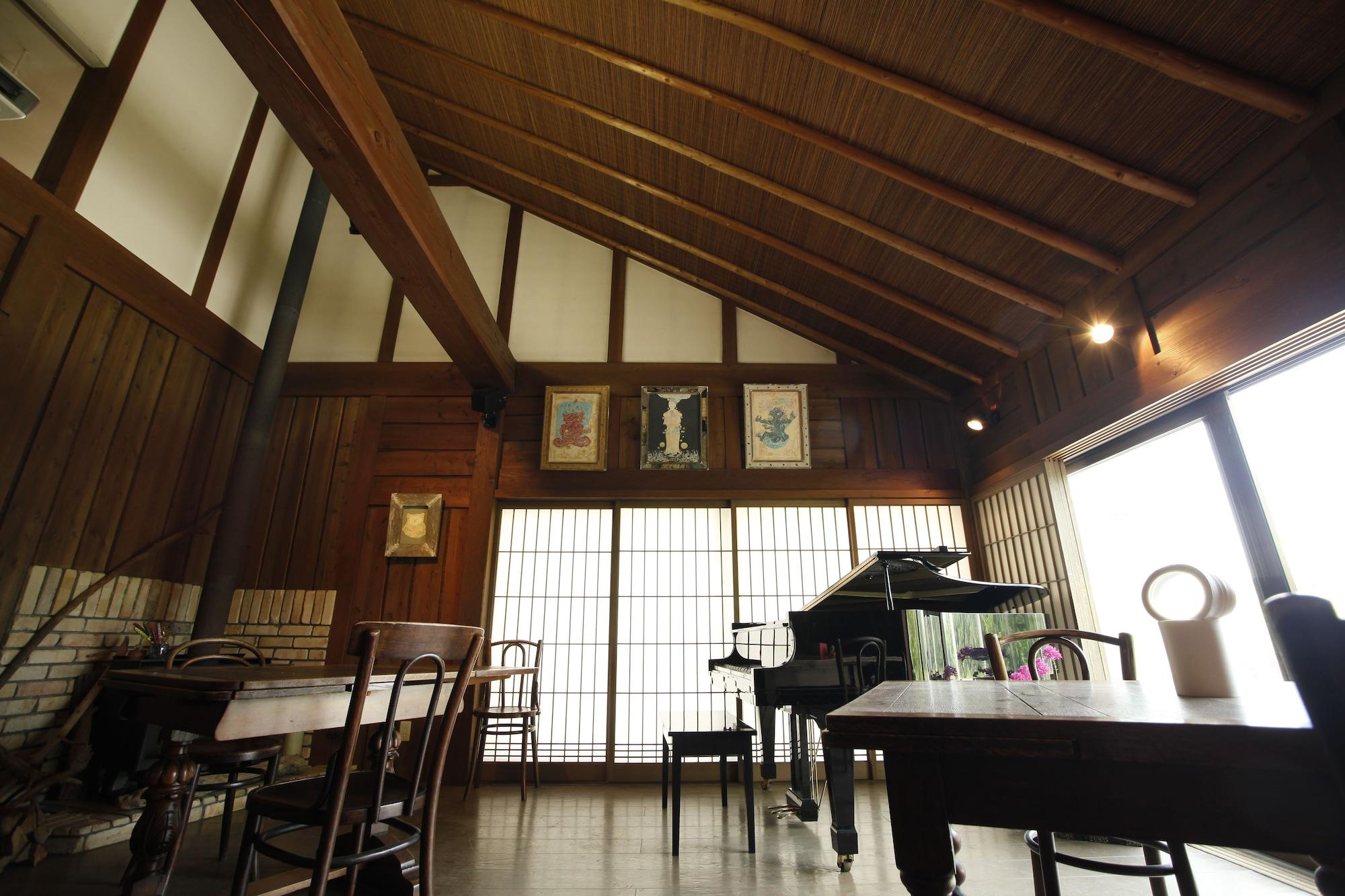 Umashiyado Totoya