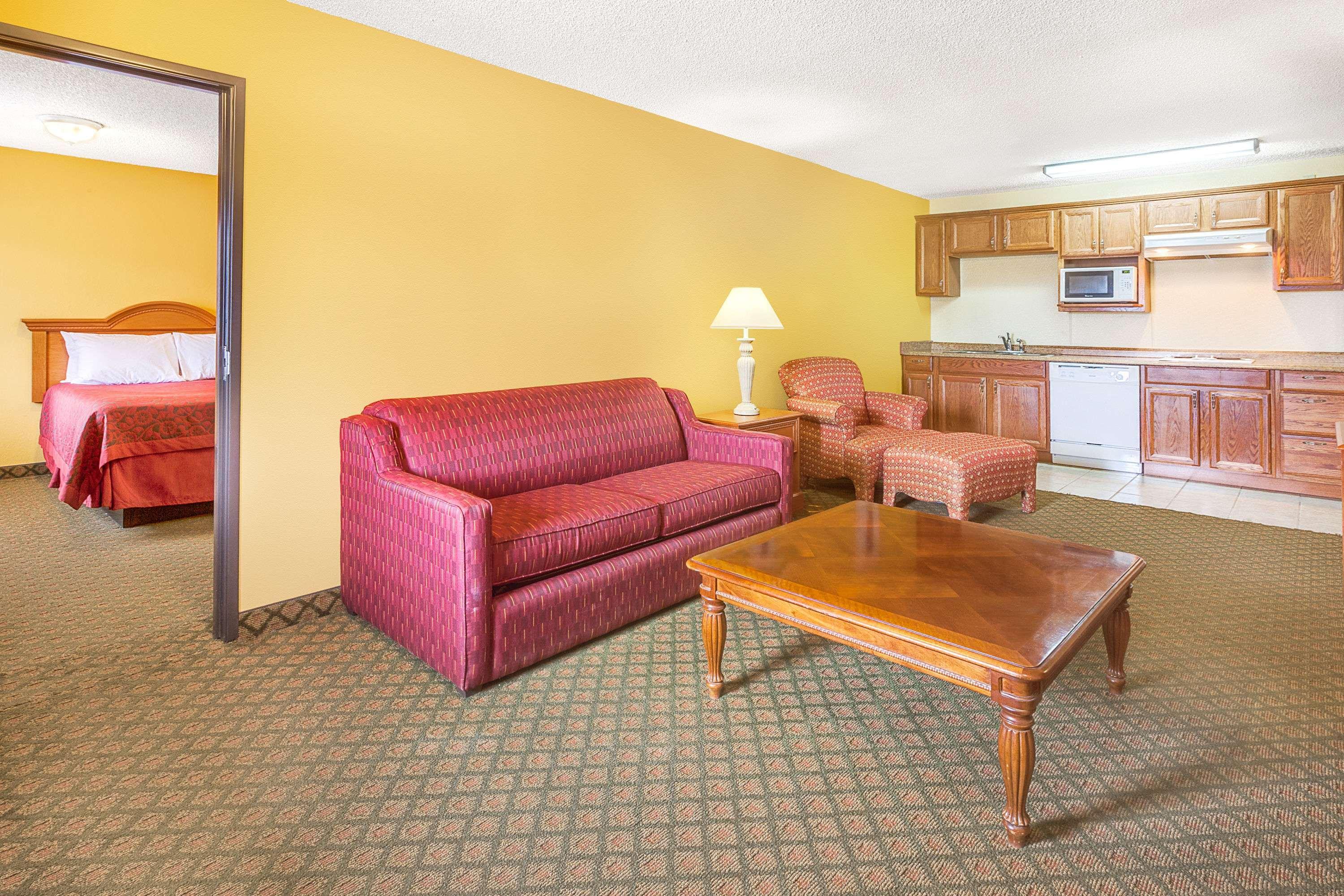 Days Inn by Wyndham Boerne