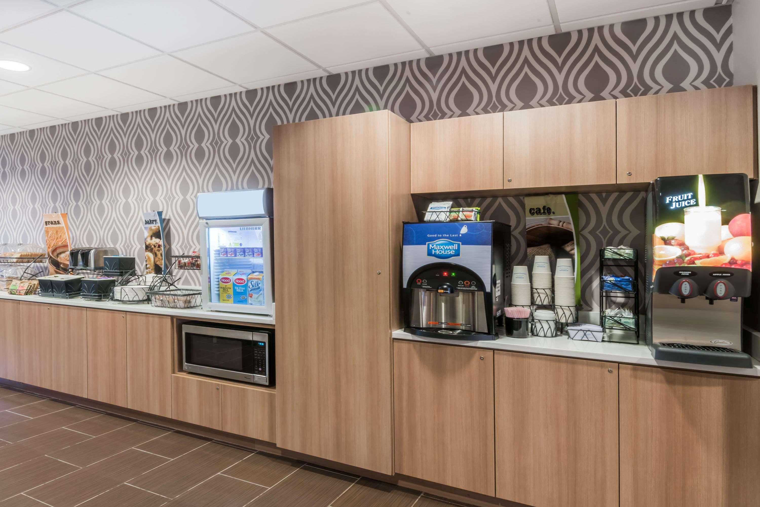 Microtel Inn & Suites Penn Yan Finger Lakes Regio