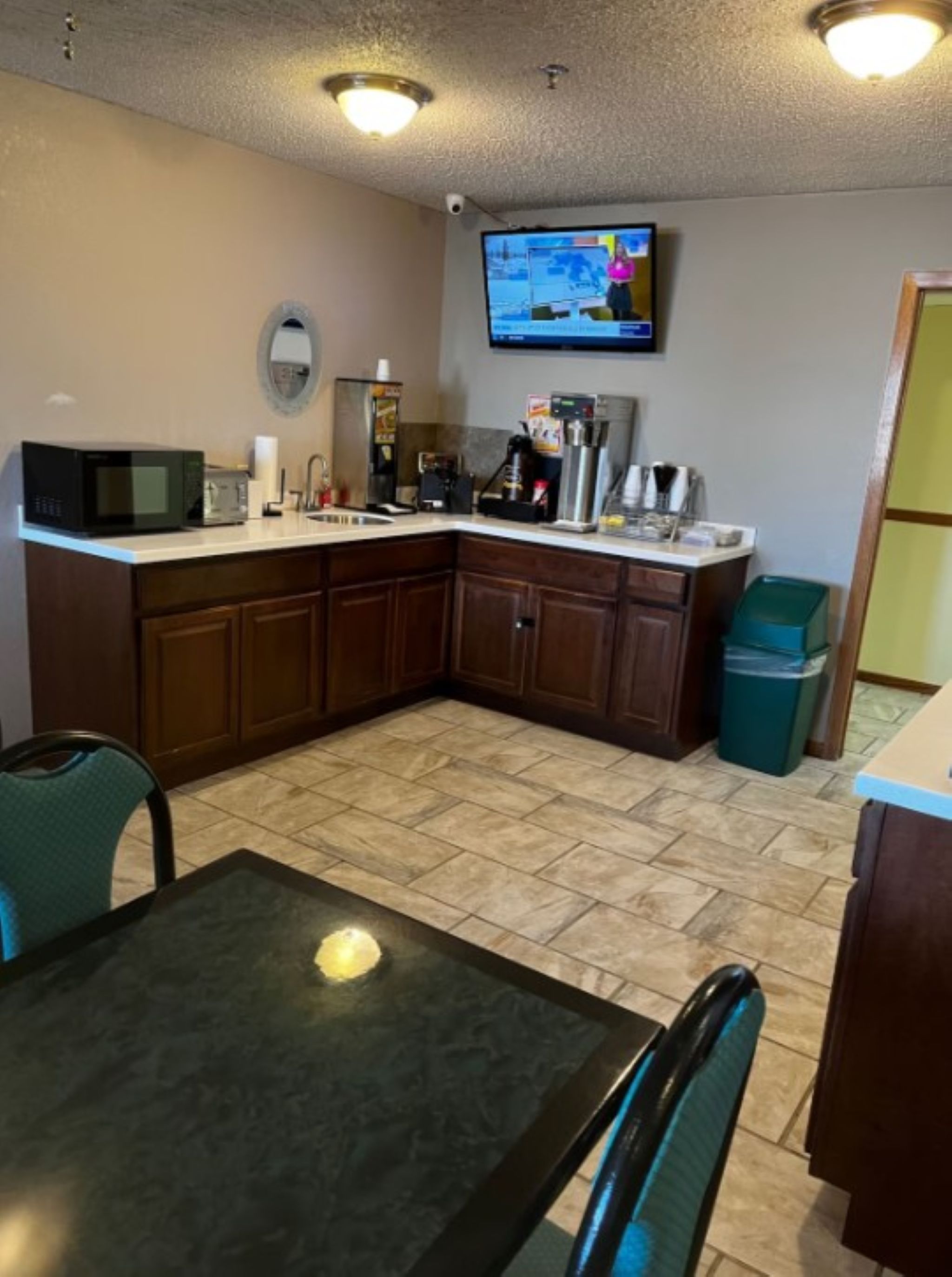 Super 8 By Wyndham Smithville Lake