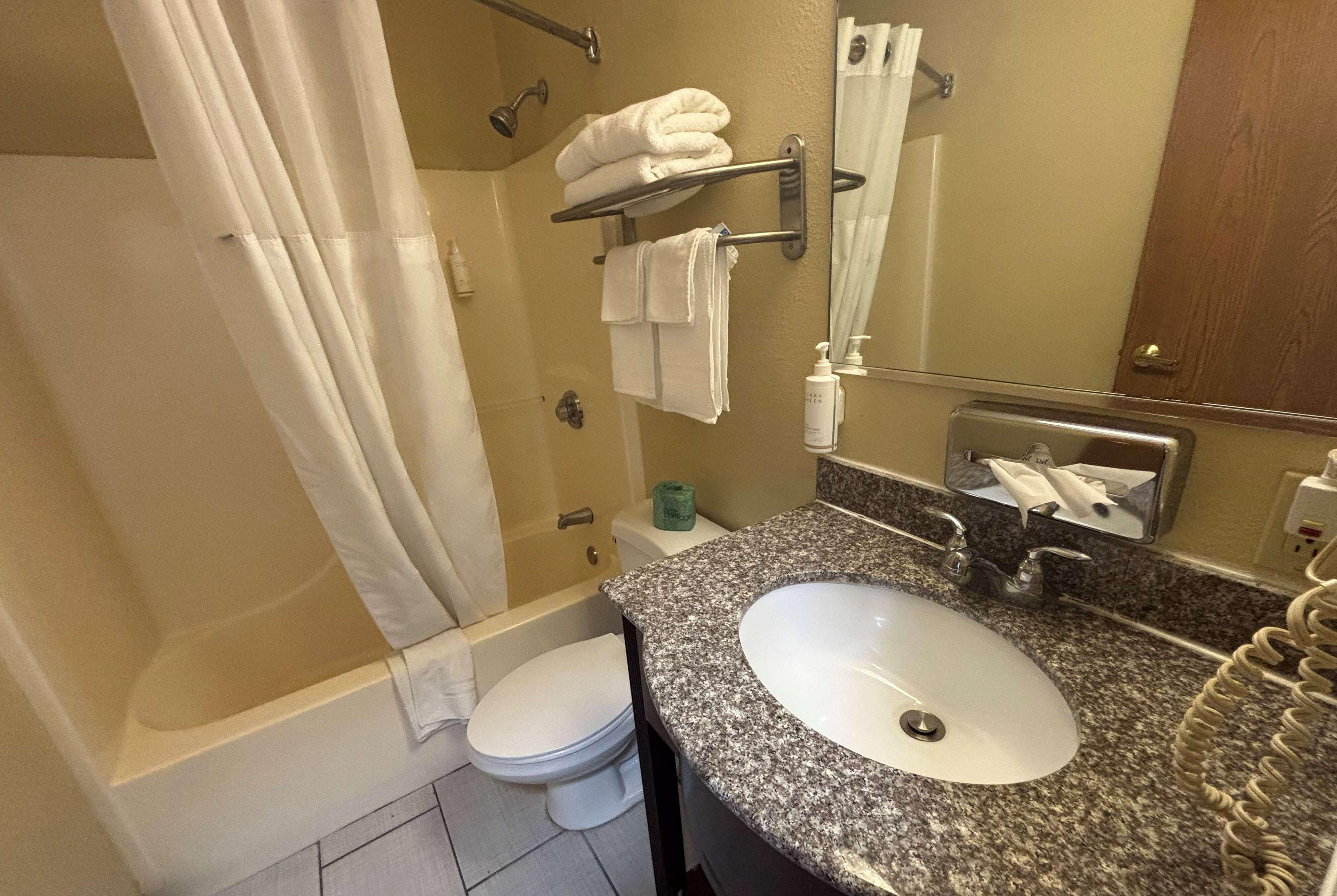 Super 8 By Wyndham Pontoon Beach Il/St. Louis Mo