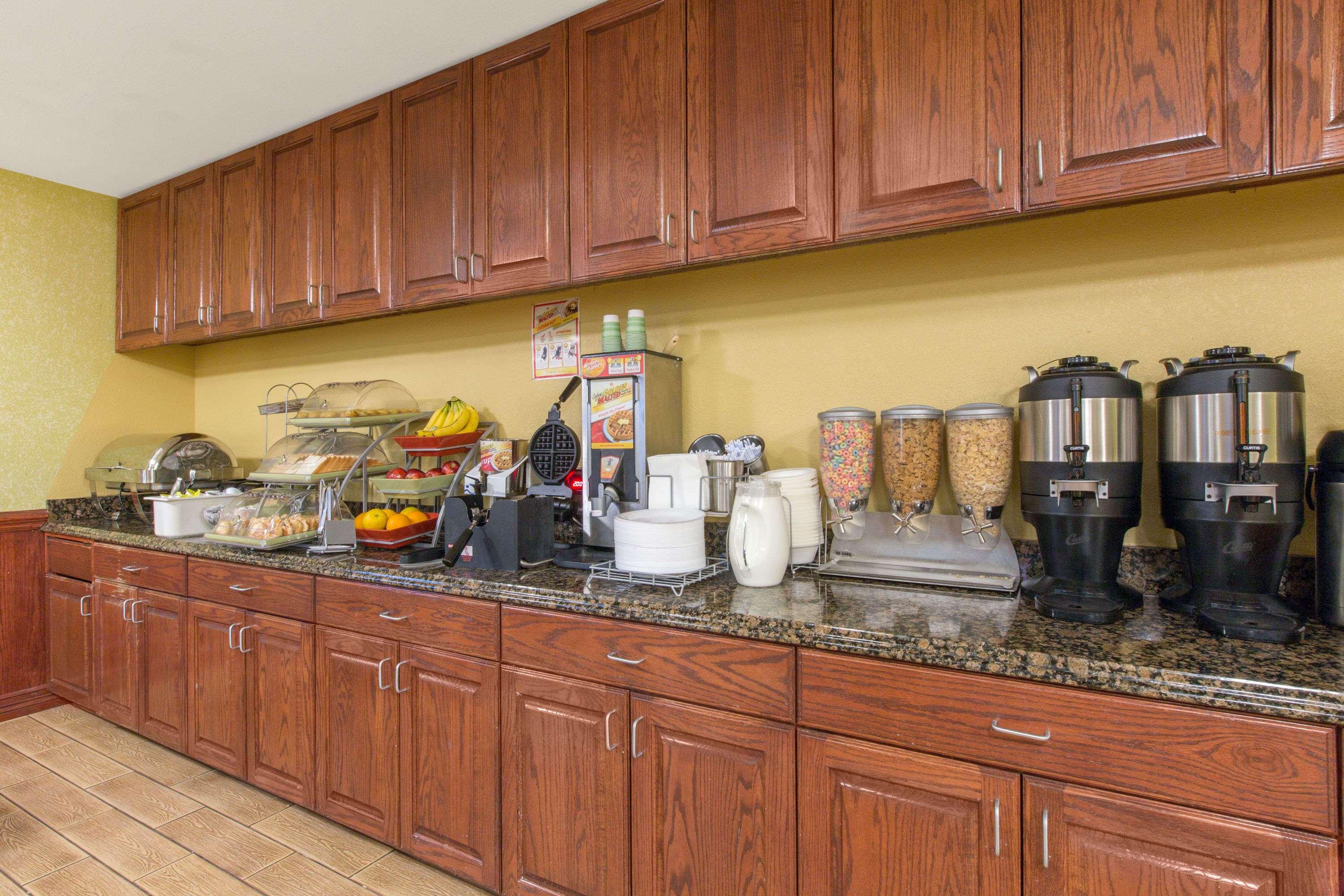 Hawthorn Suites By Wyndham Corpus Christi Padre I
