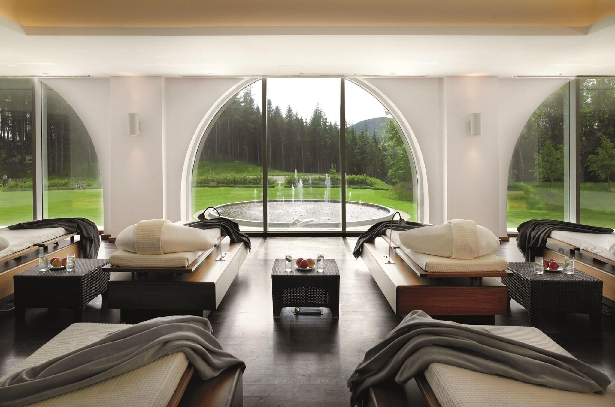 Powerscourt Hotel, Autograph Collection