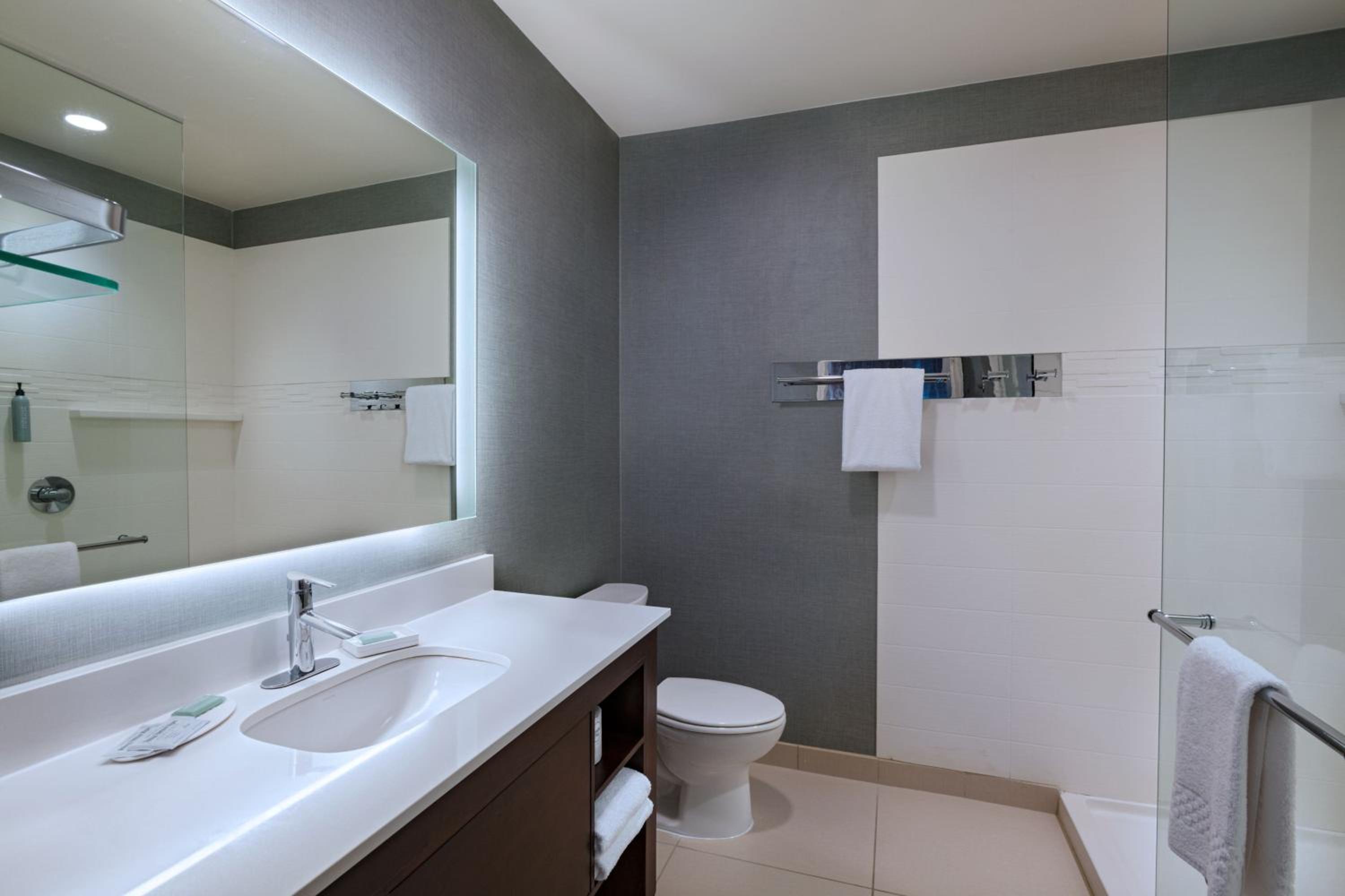 Residence Inn Omaha Aksarben Village