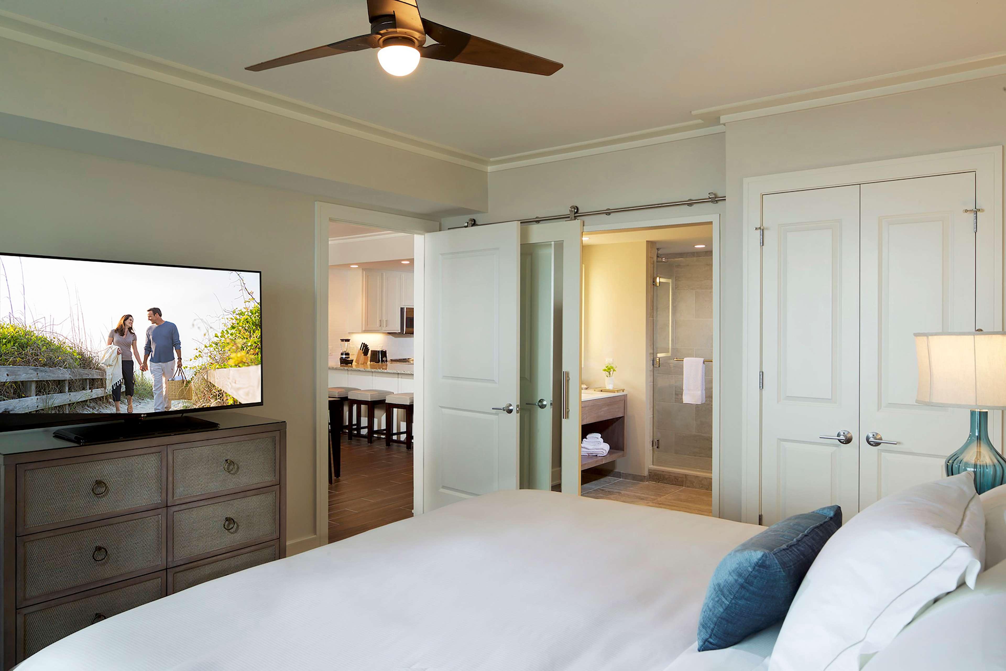 Hilton Grand Vacations Club Ocean Oak Resort