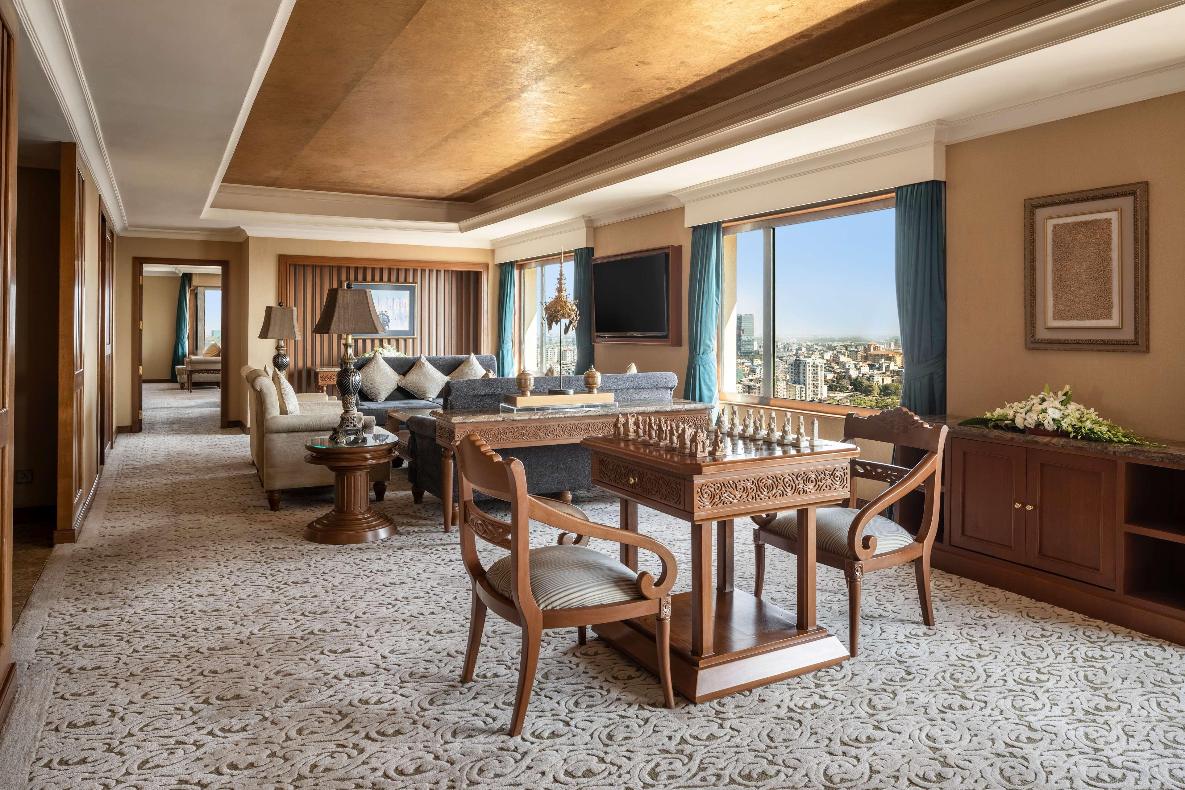 Sule Shangri-La, Yangon by null