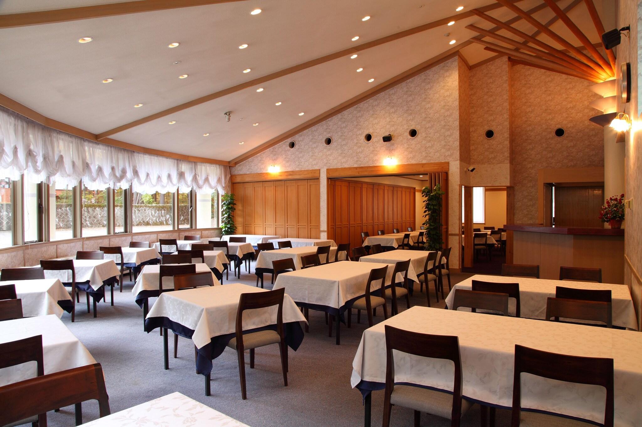 Hakuba Hotel Oak Forest
