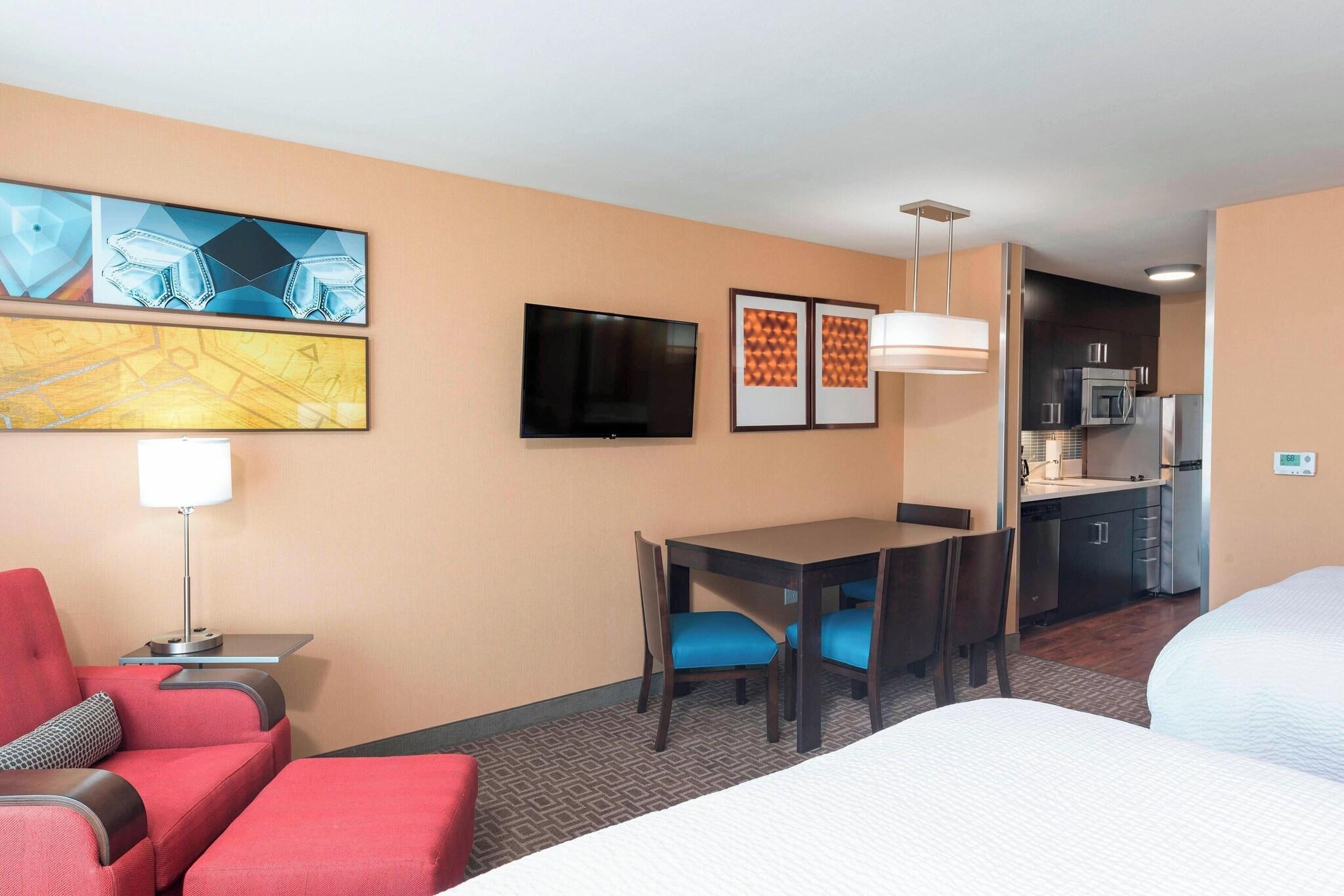 TownePlace Suites Mansfield Ontario