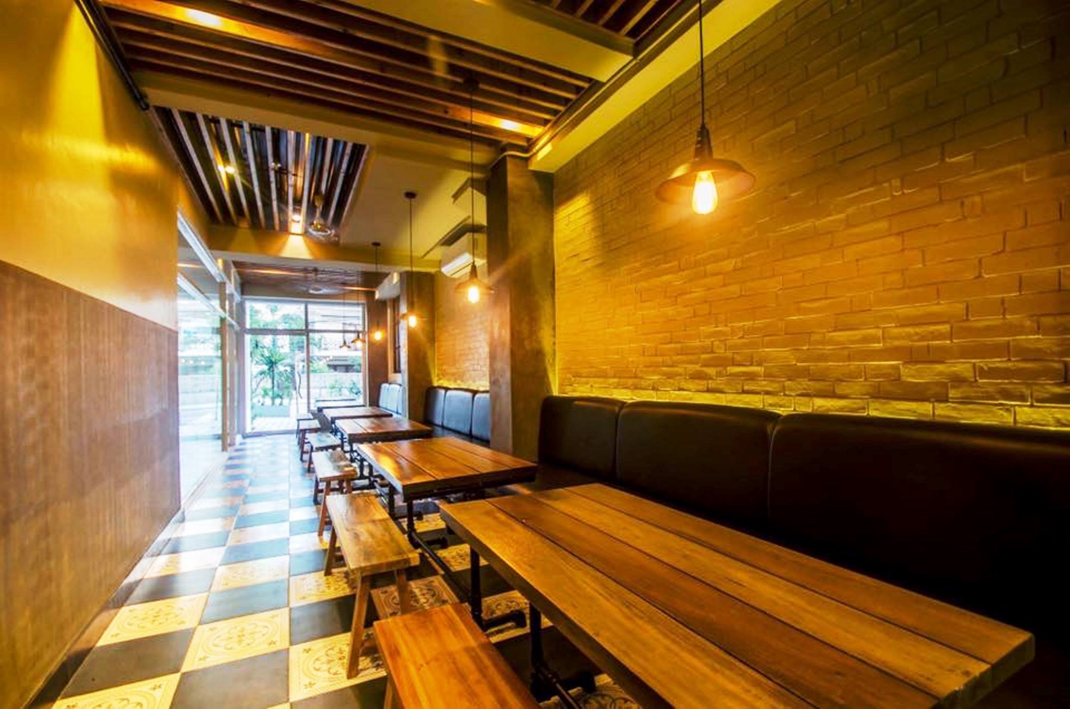 Jony's Boutique Hotel