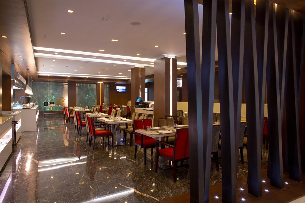 Clarion Hotel Chennai