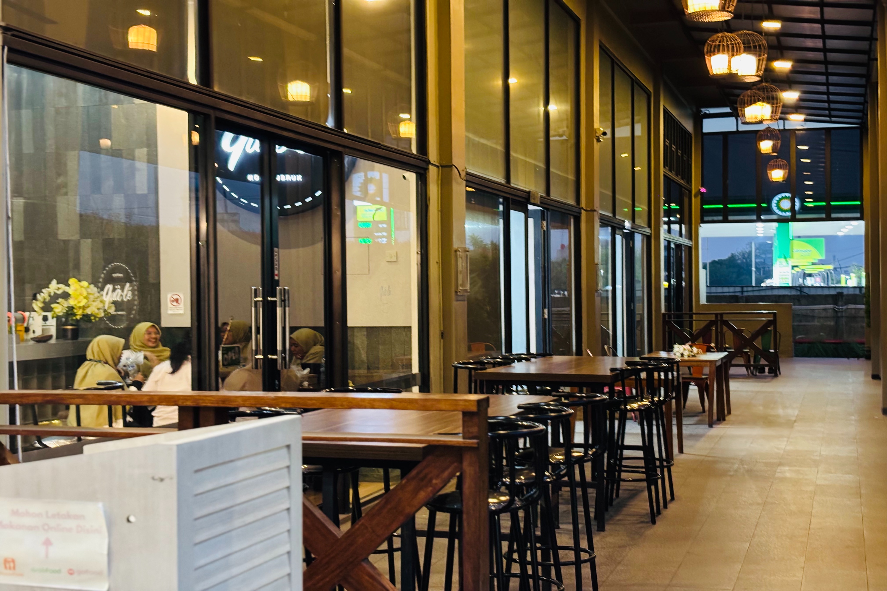Lemo Hotel Serpong By Zuzu