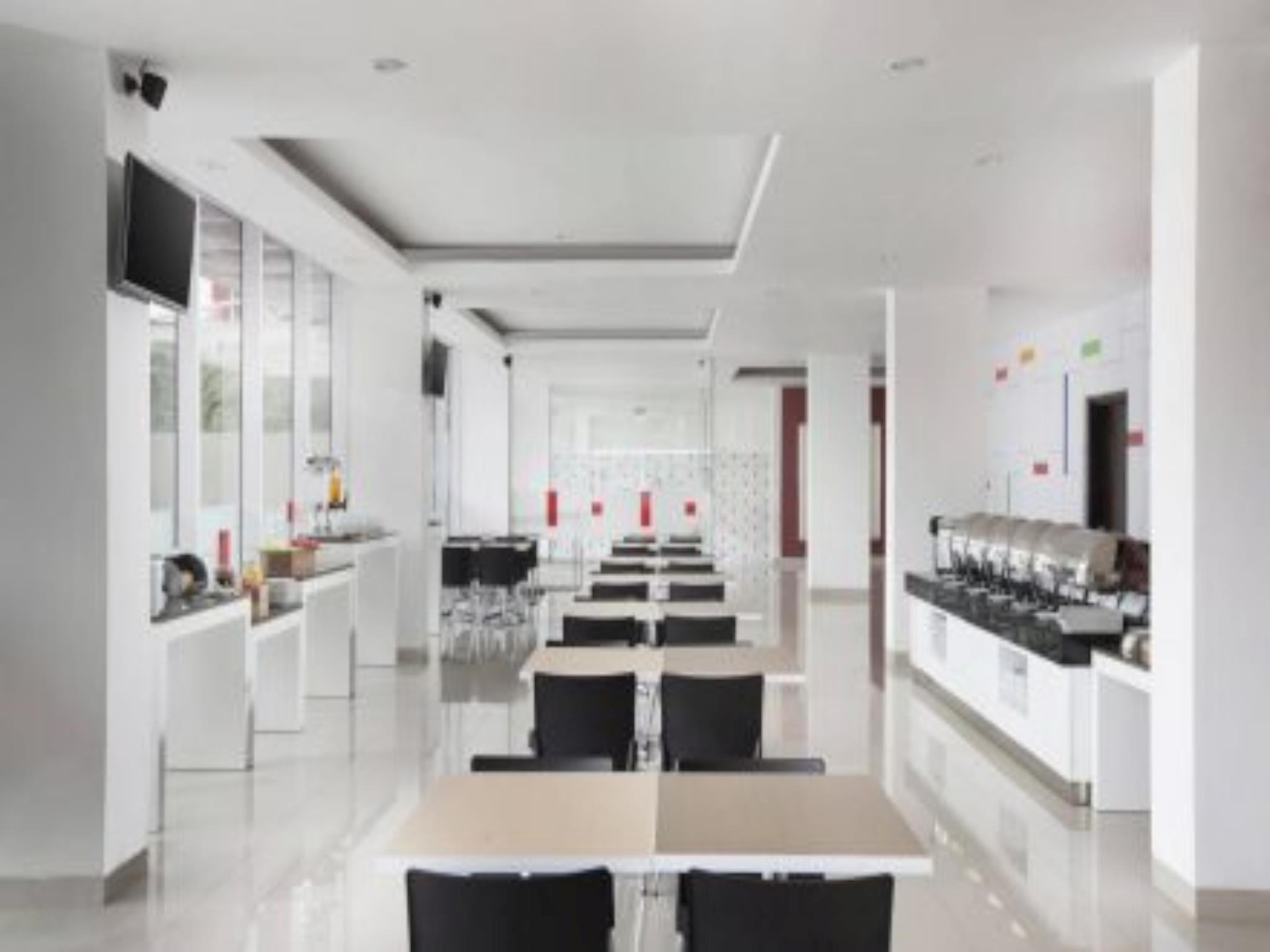 Amaris Hotel Citra Raya - Tangerang