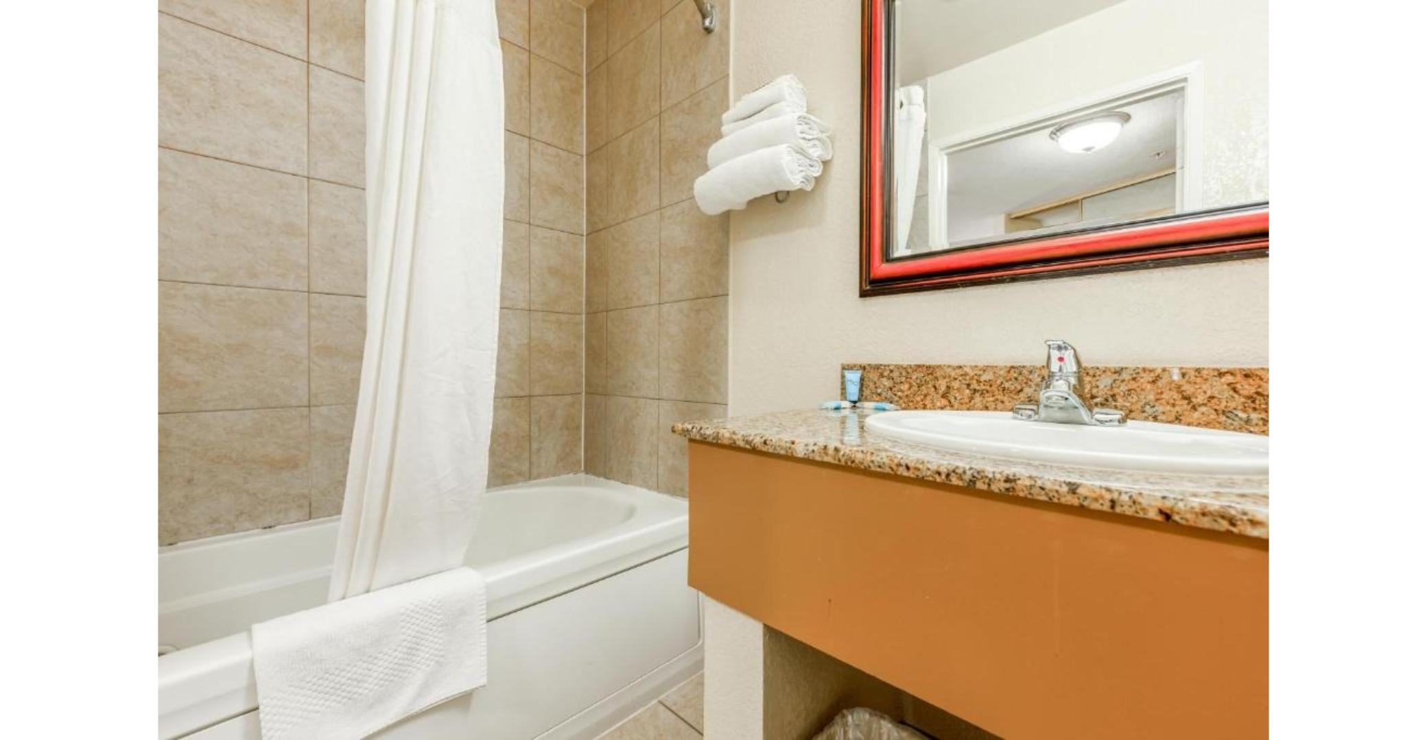 Hotel Avenida, San Clemente Beach