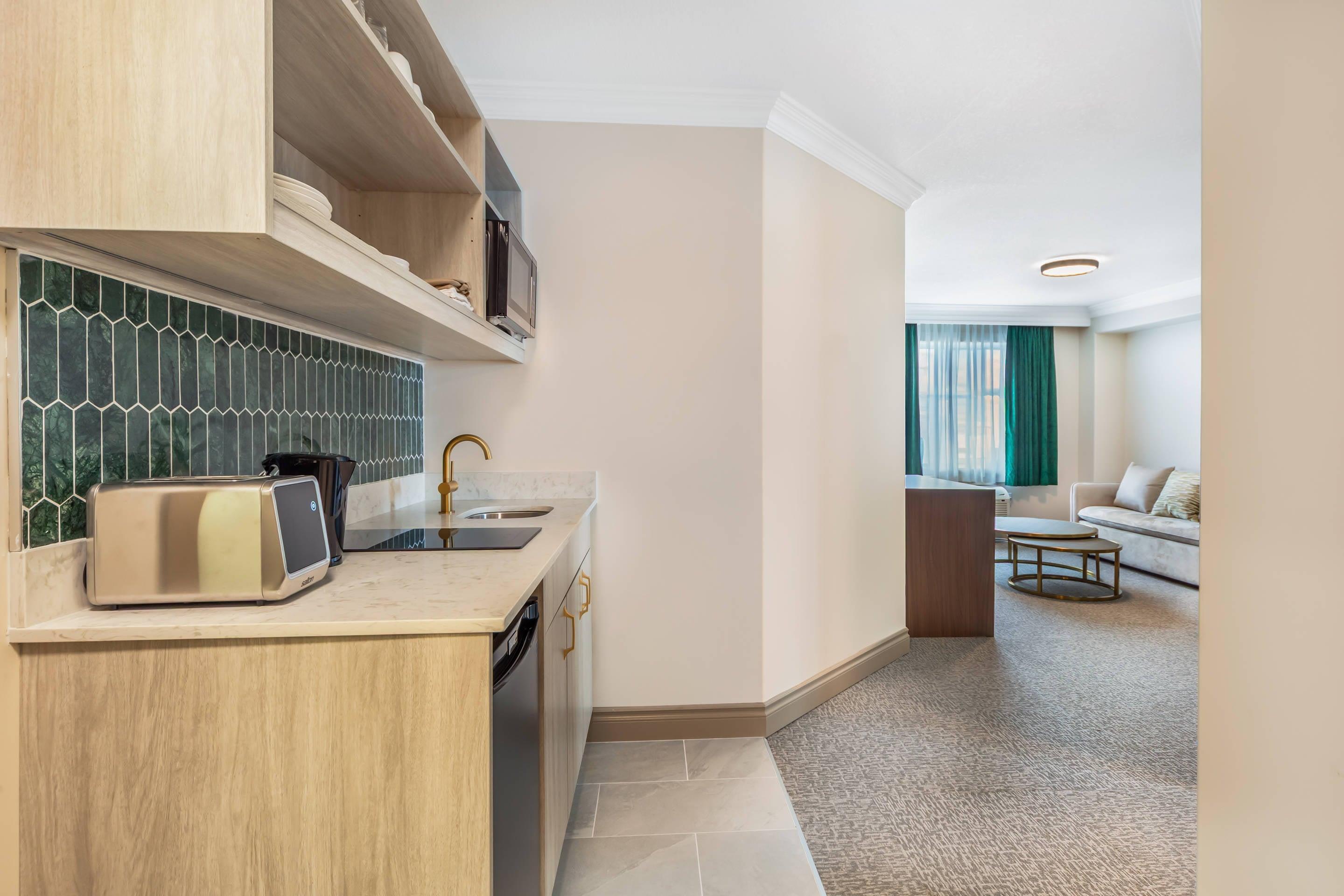 Velora Hinton, Ascend Hotel Collection