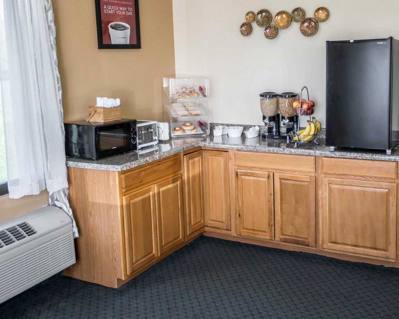 Econo Lodge Shorewood/Joliet