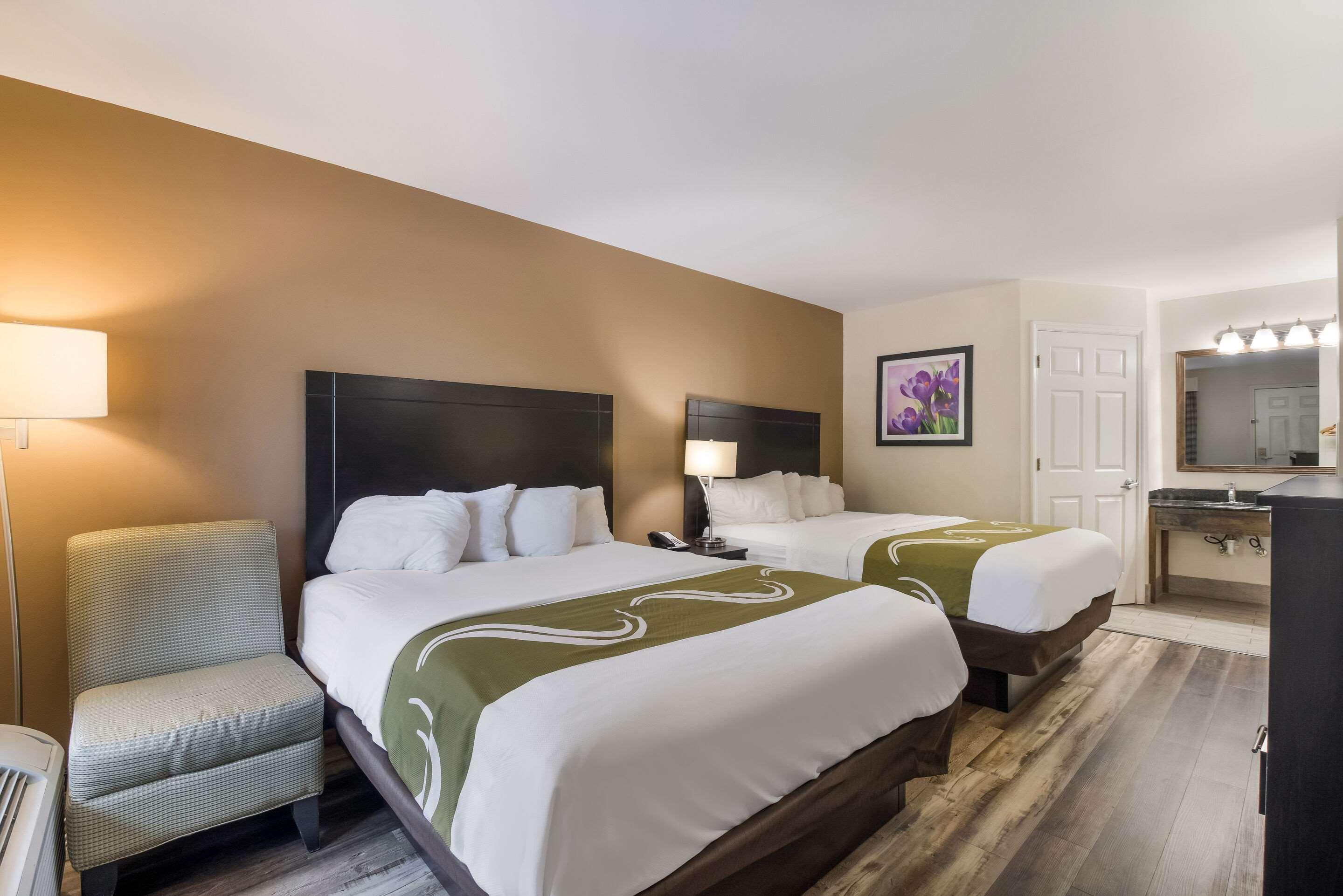 Quality Inn Winchester / Decherd Area