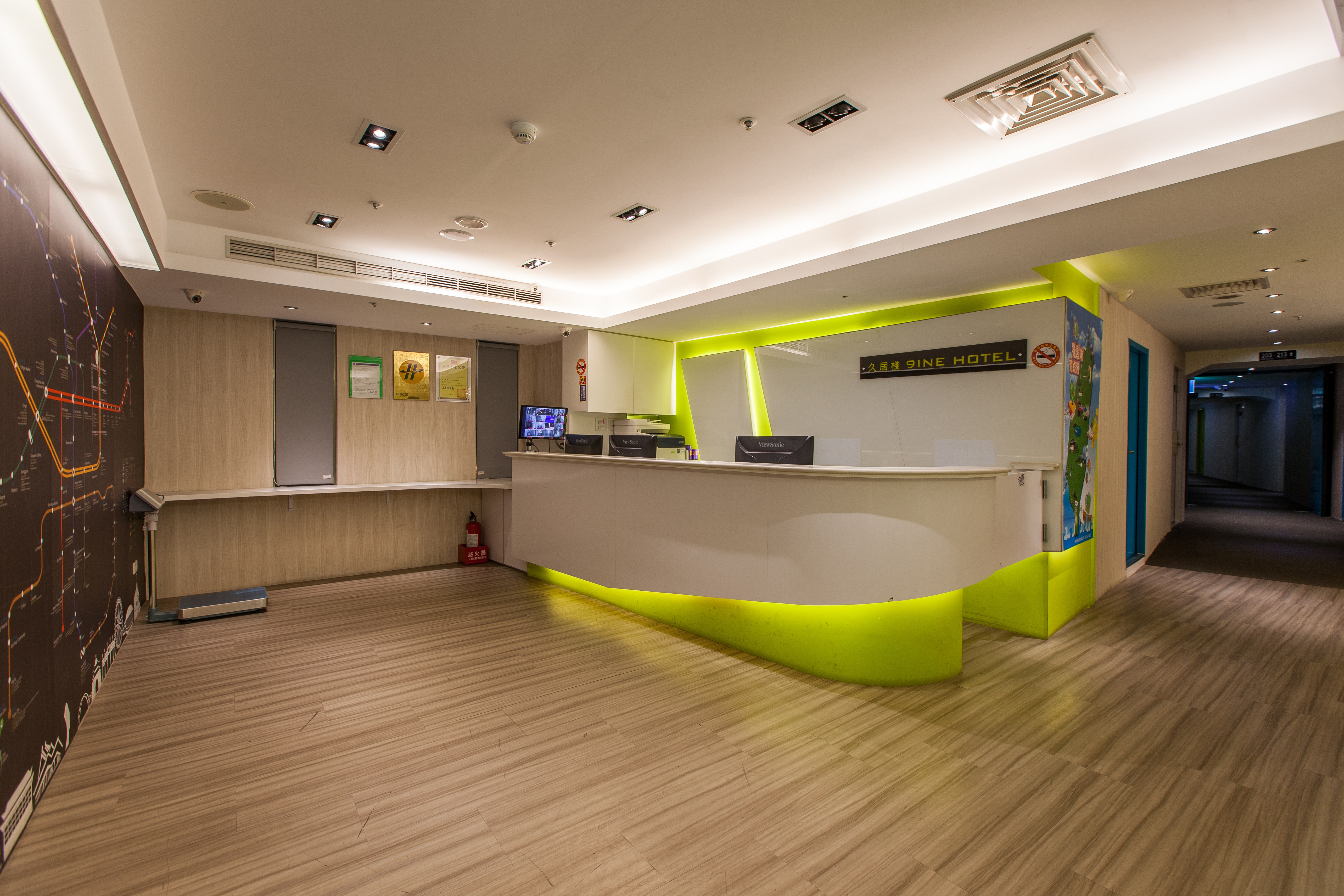 9ine Hotel