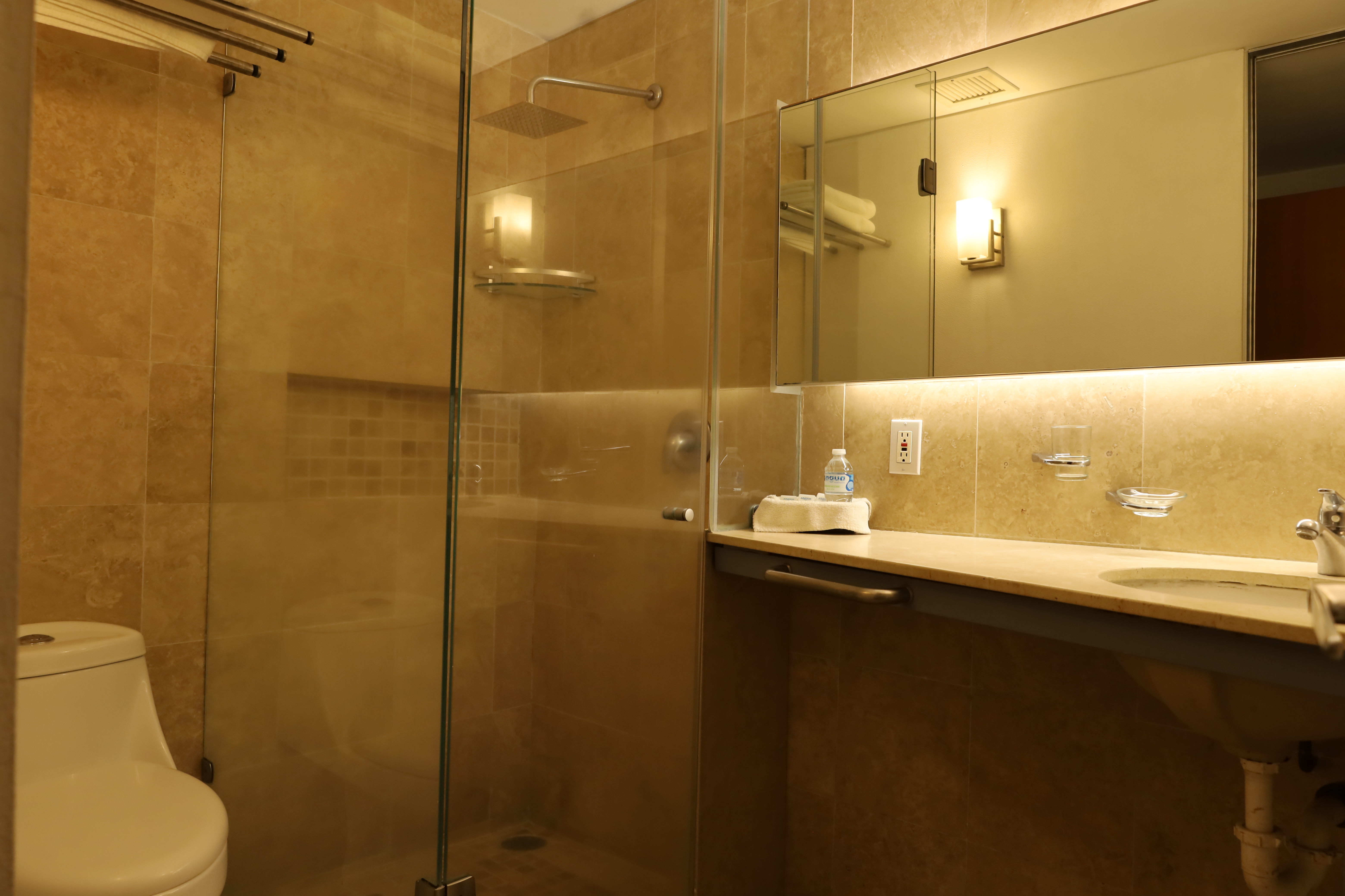 Hotel Aristos Express