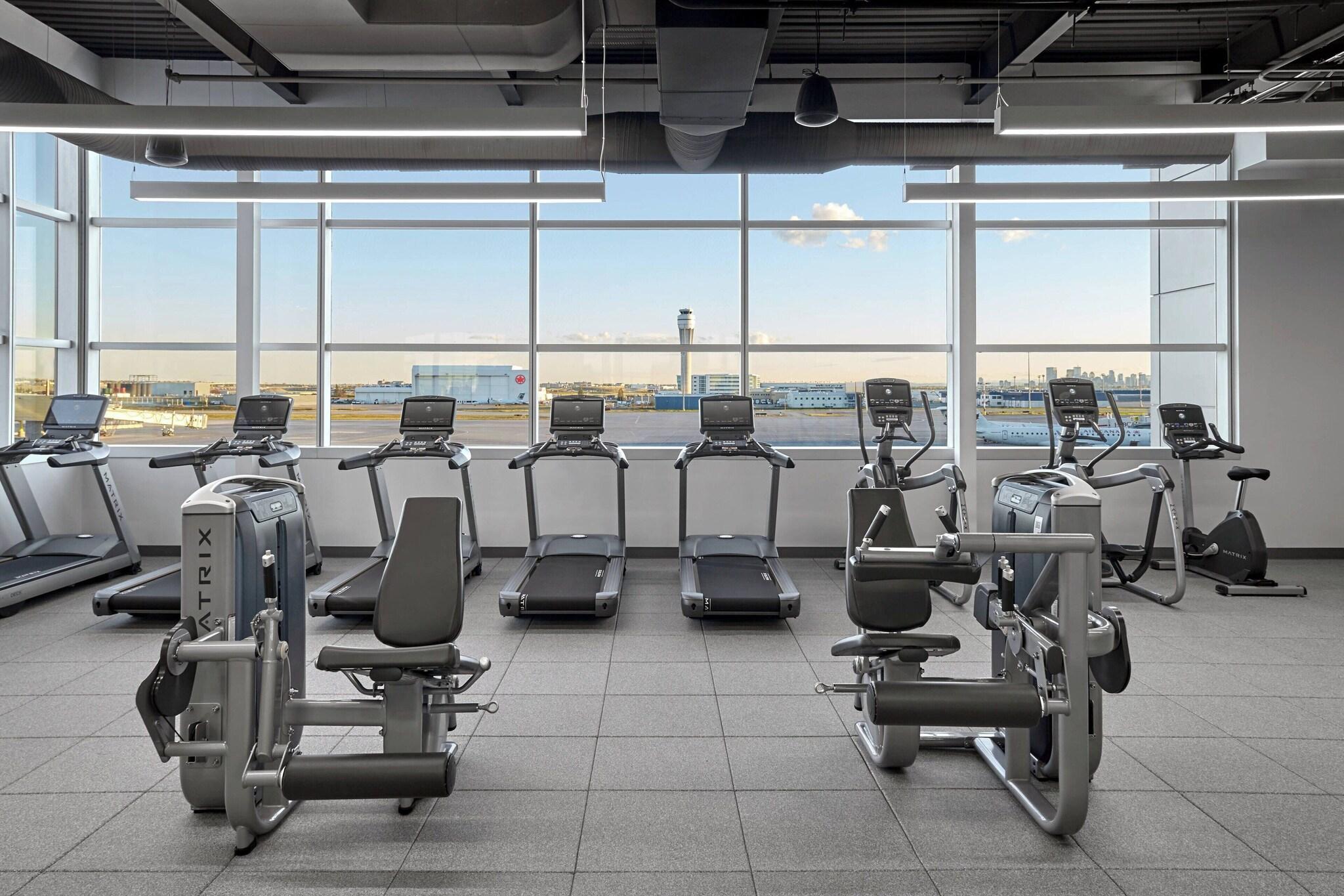 Calgary Airport Marriott In-Terminal Hotel