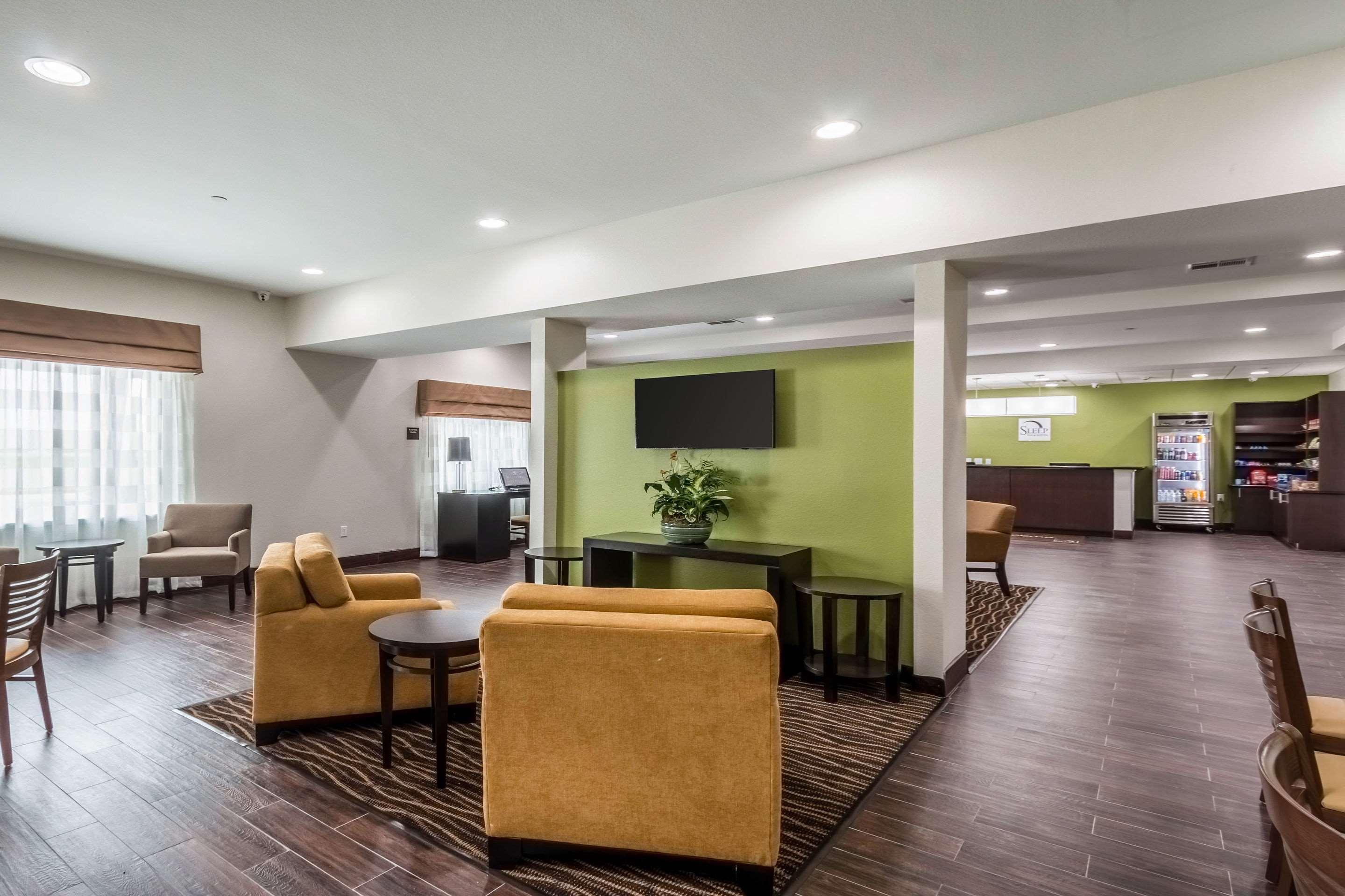 Sleep Inn & Suites College Station Near University