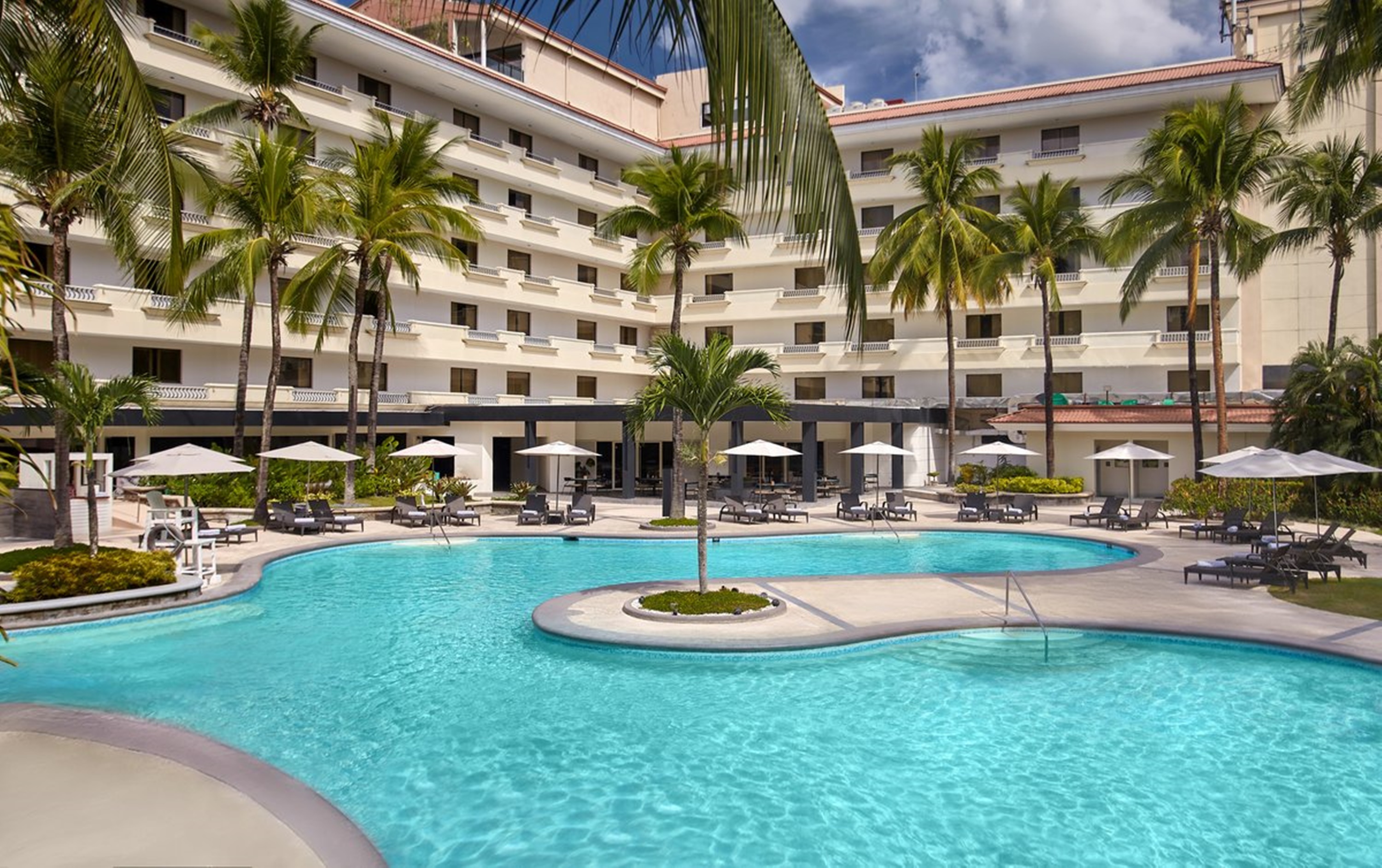 Quest Plus Conference Center, Clark