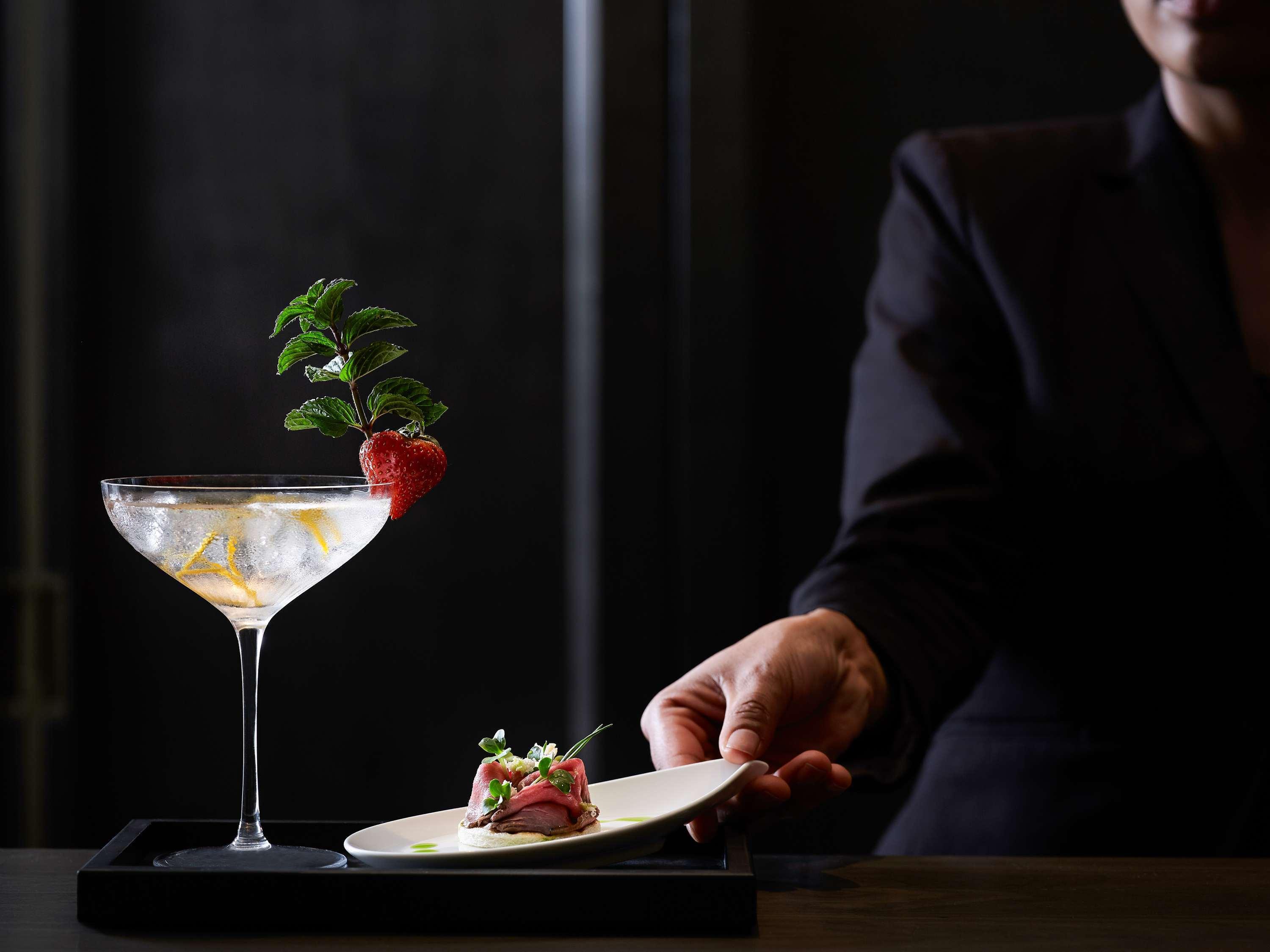 Sofitel Frankfurt Opera by null