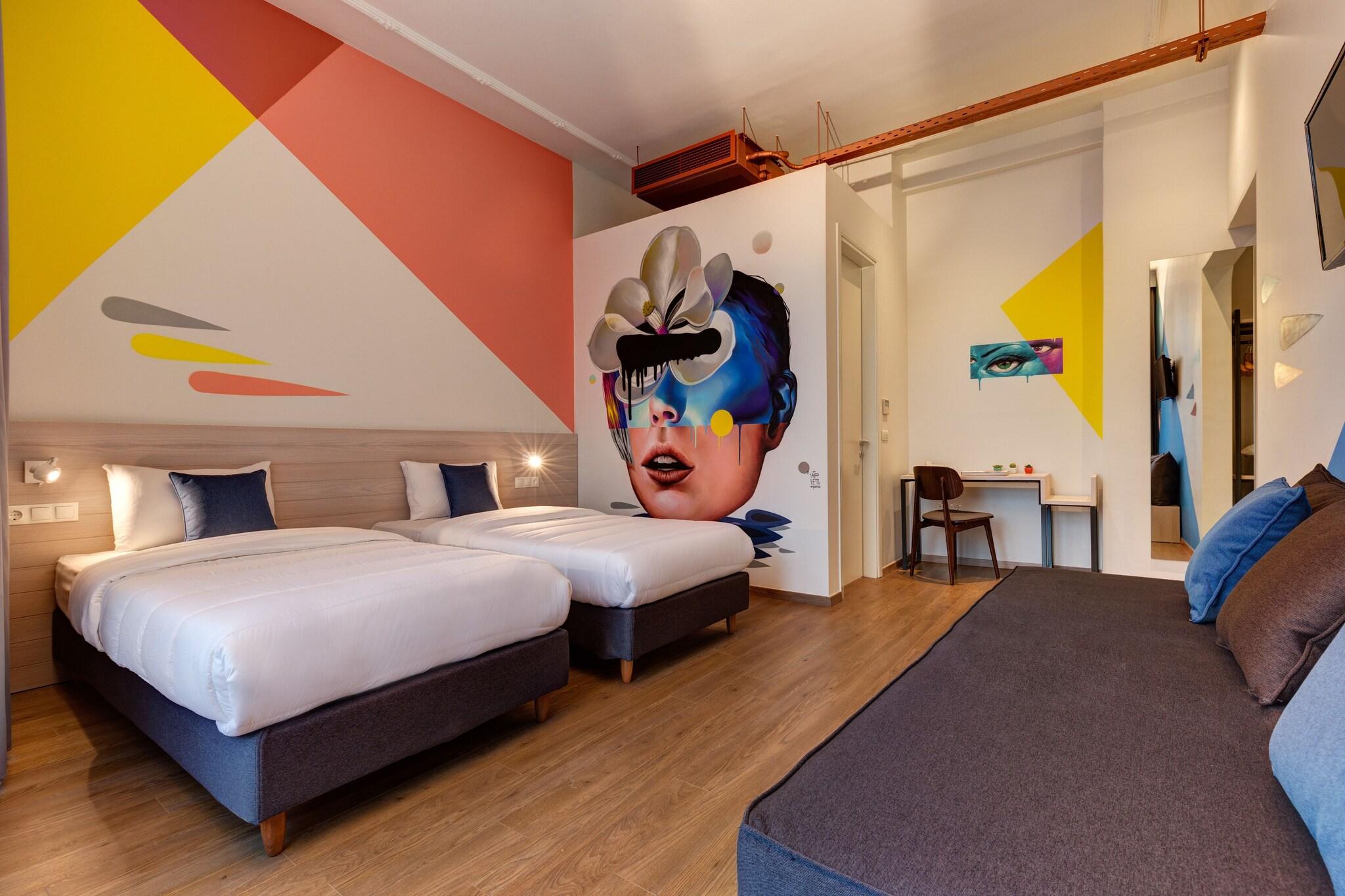 COLORS Urban Hotel by null