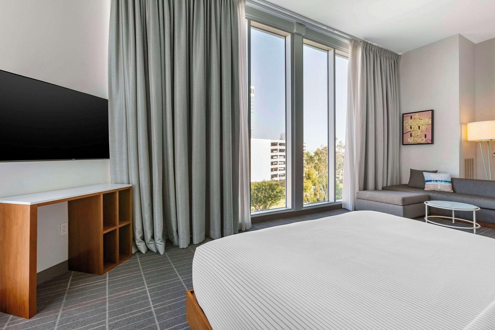 Cambria Suites LAX