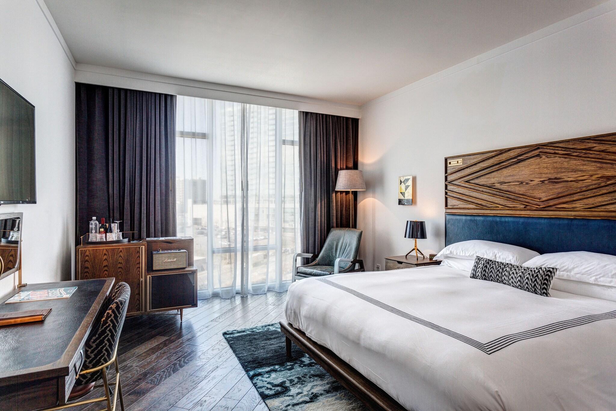 Thompson Nashville, by Hyatt by null Thompson Nashville, by Hyatt by null