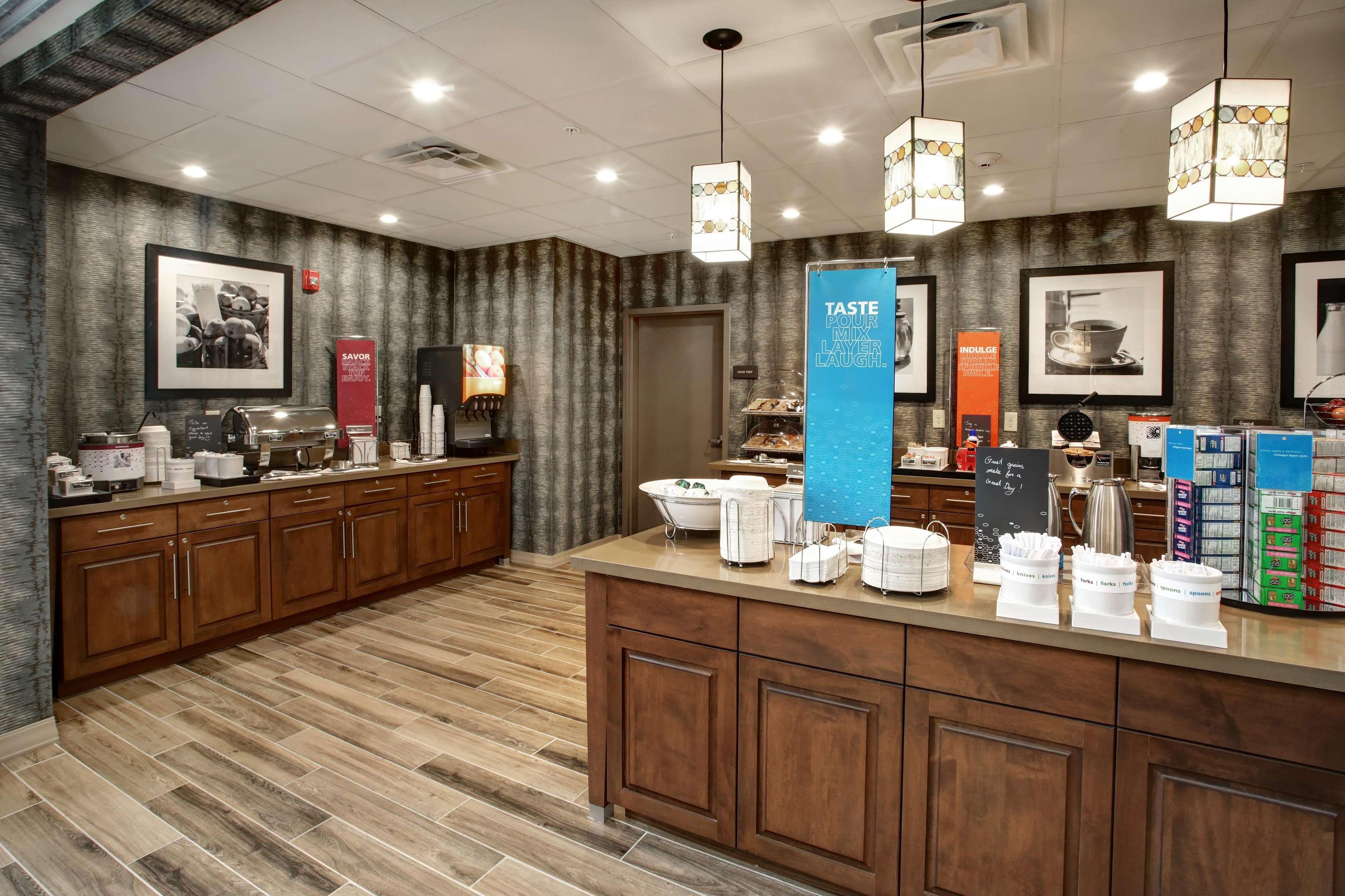 Hampton Inn & Suites Baltimore/Aberdeen